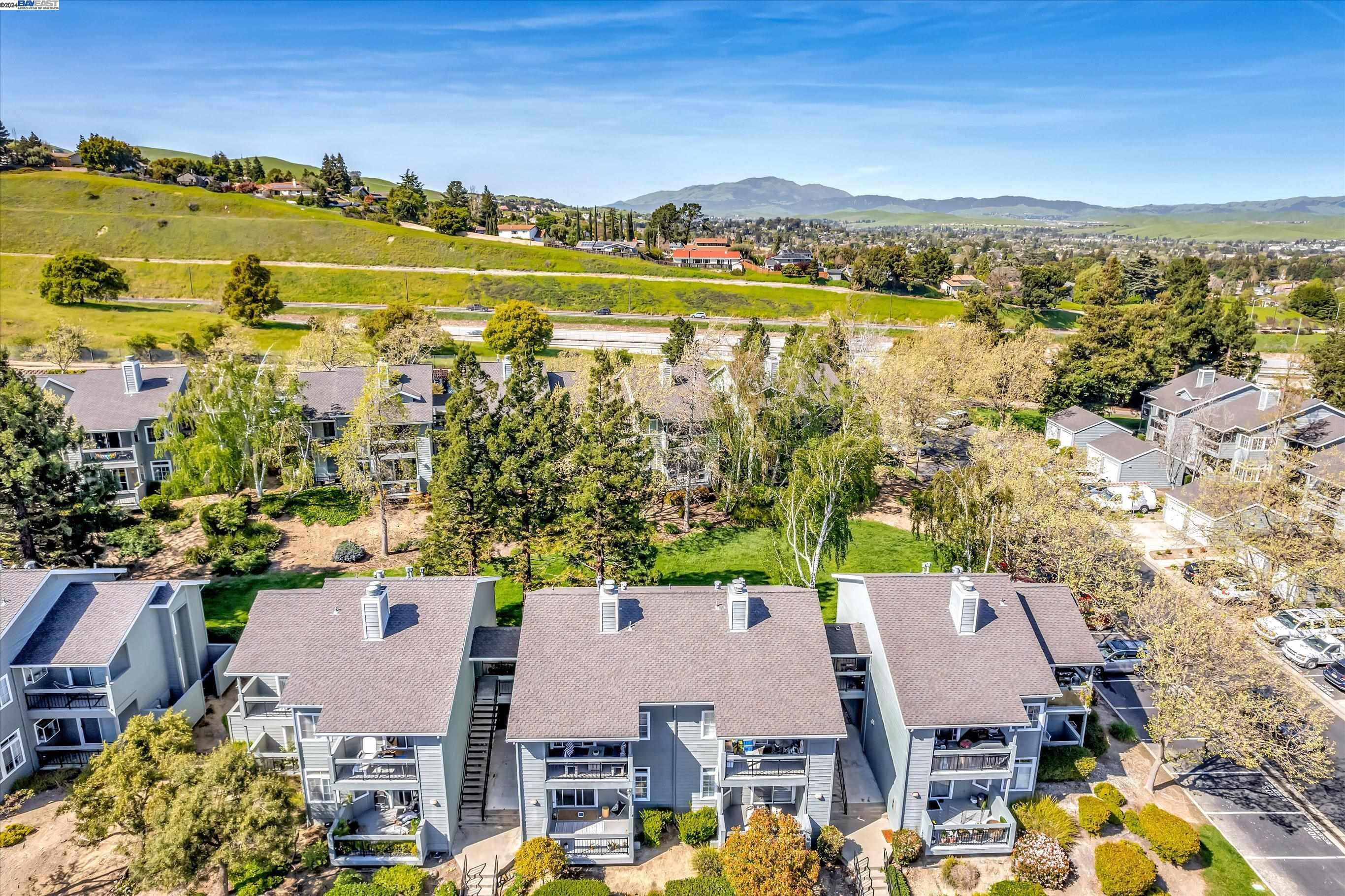 8015 Mountain View Dr Unit: E