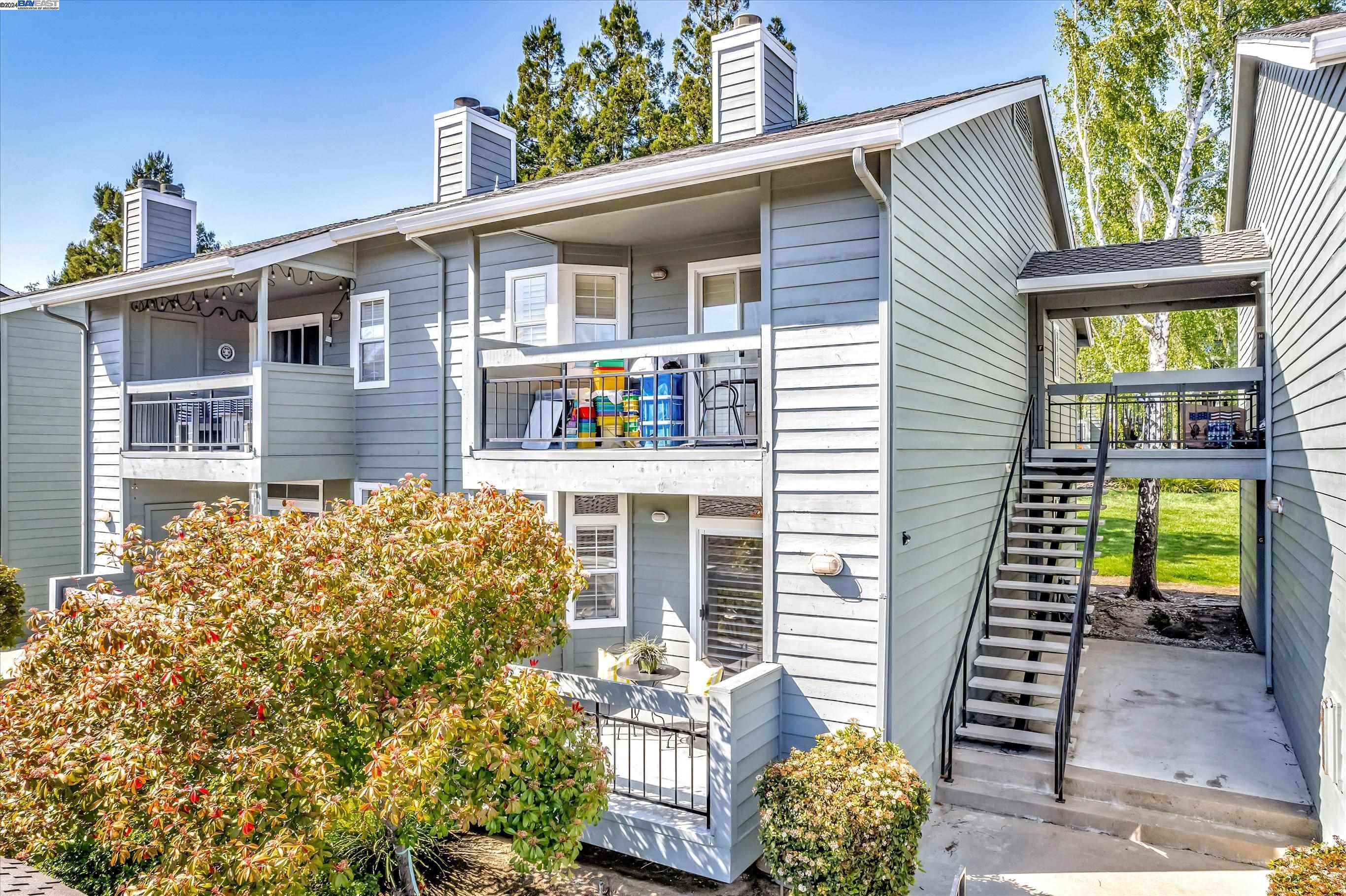 8015 Mountain View Dr Unit: E