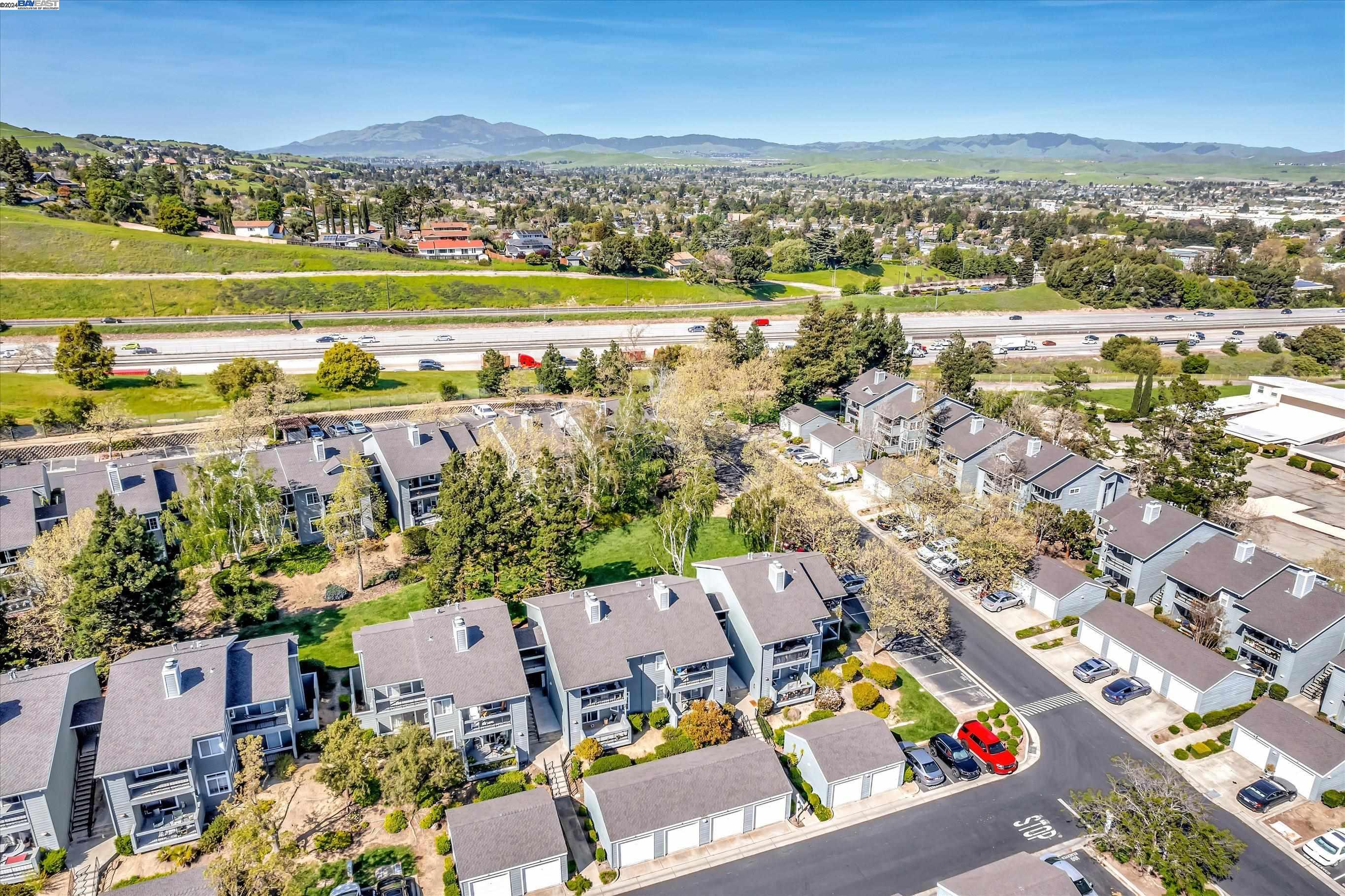 8015 Mountain View Dr Unit: E