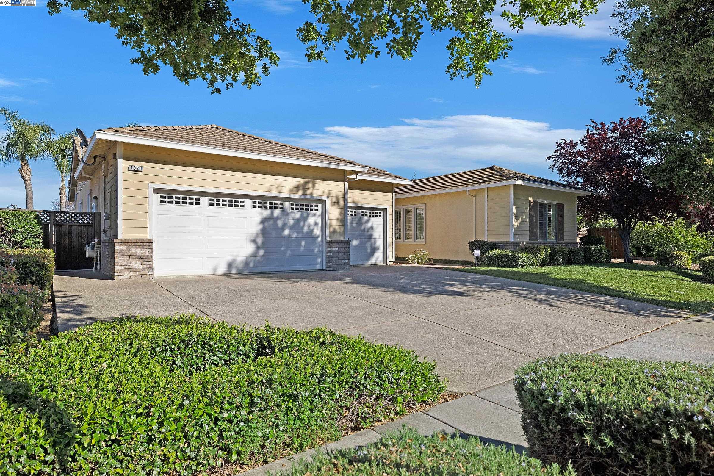 1920 Fairview Avenue