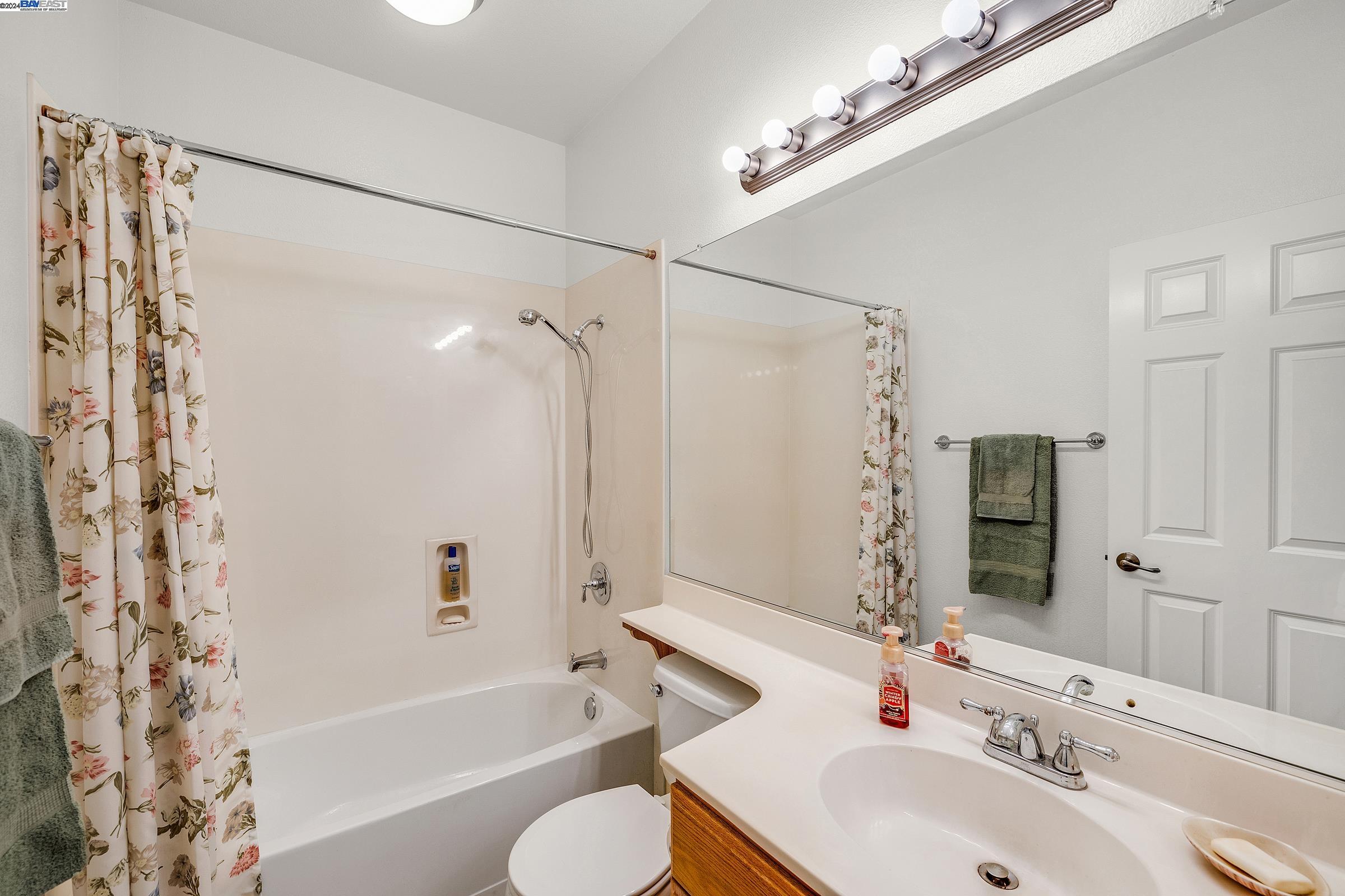 1920 Fairview Avenue