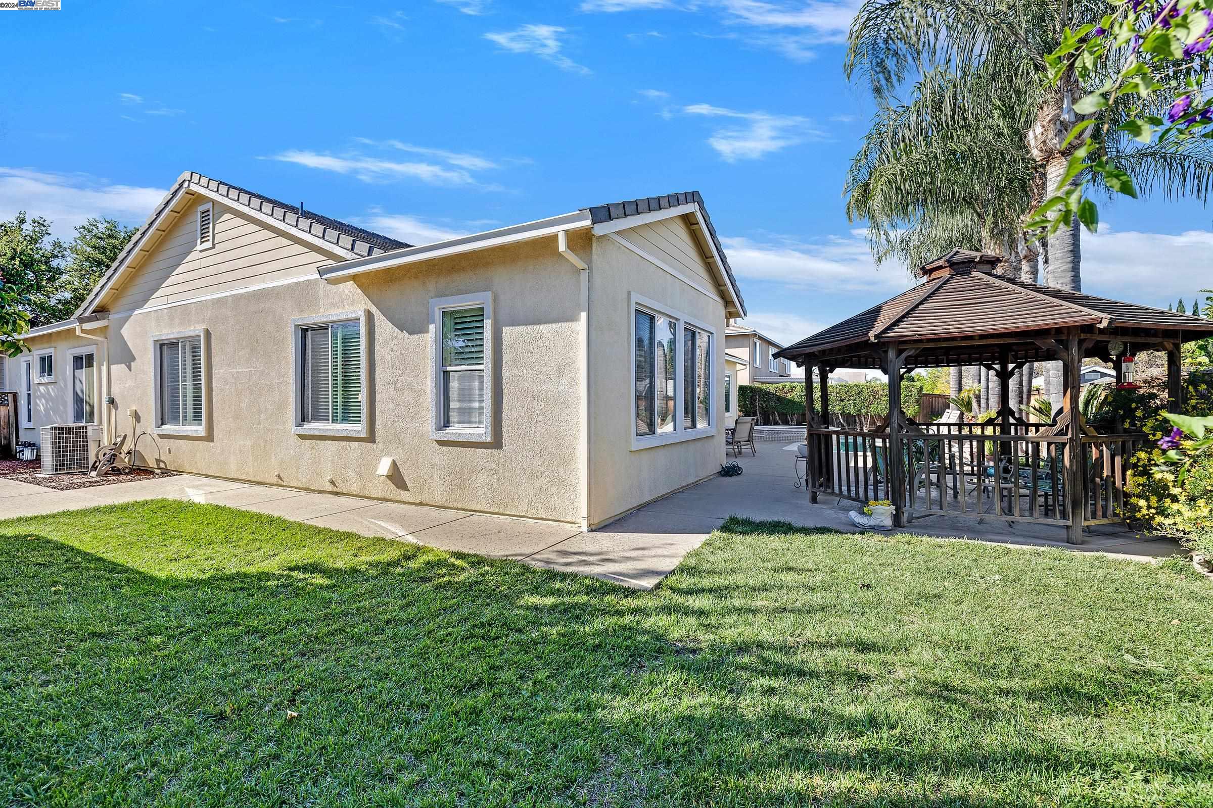 1920 Fairview Avenue