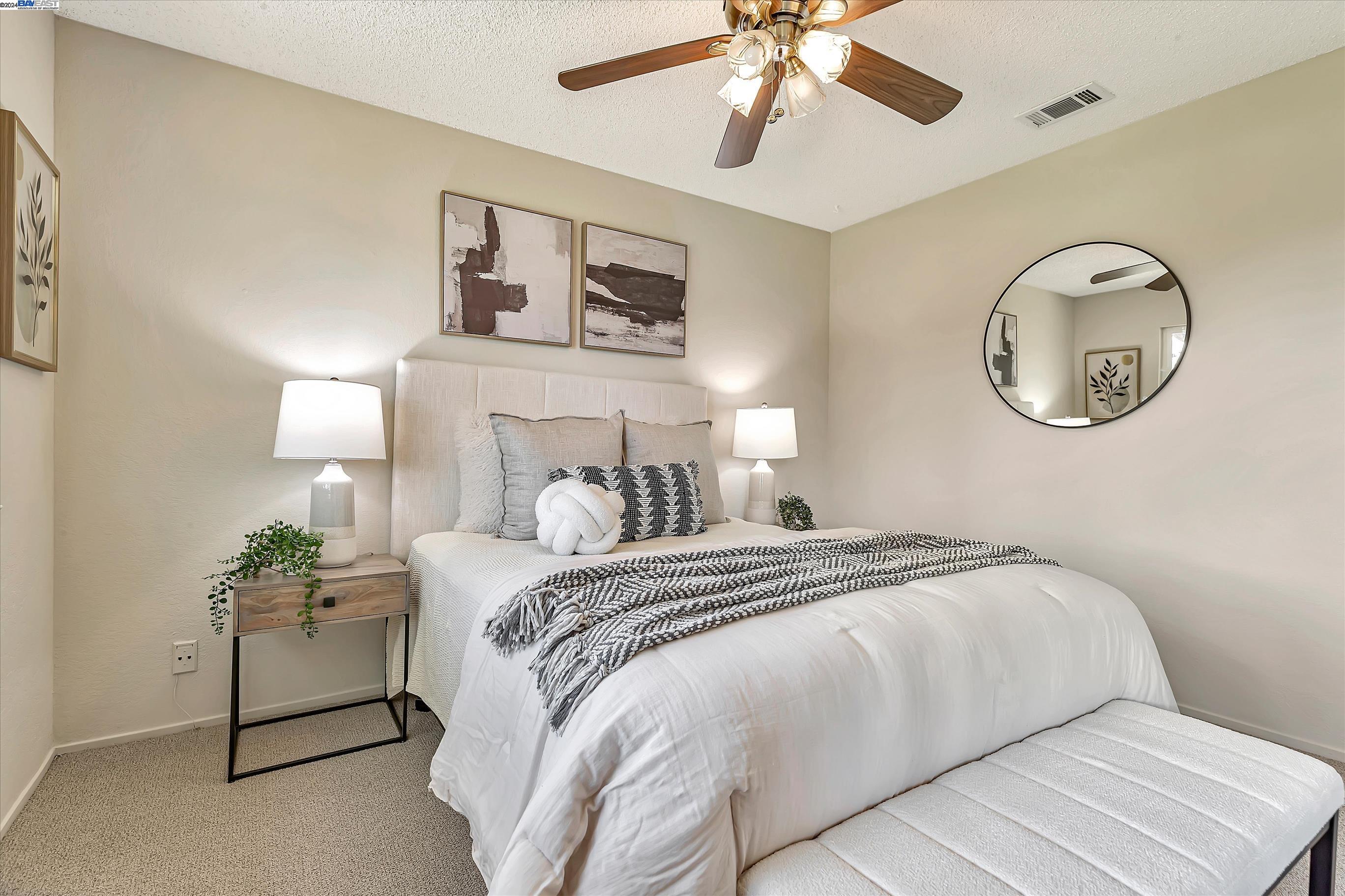 1499 Spring Valley Cmn