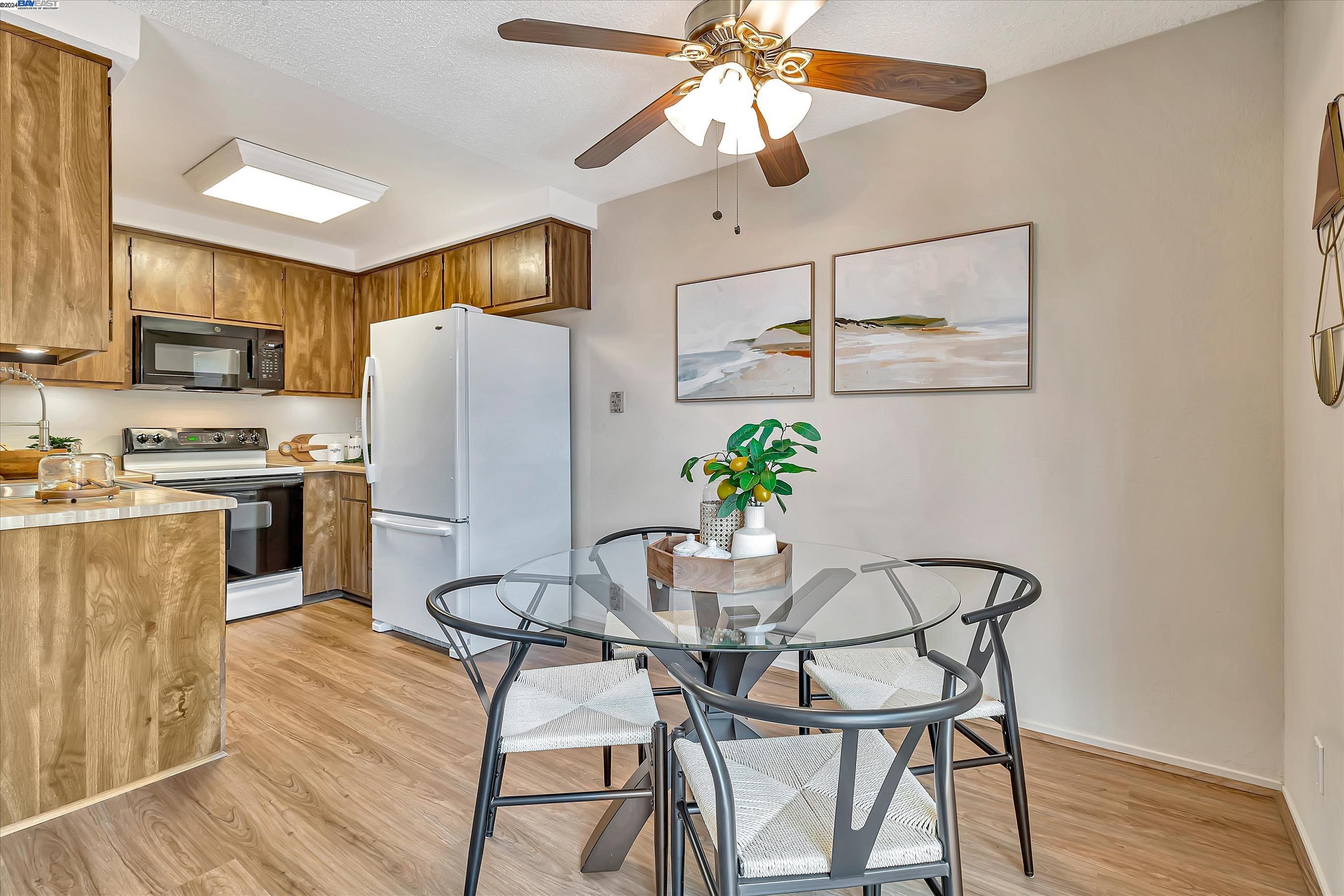 1499 Spring Valley Cmn