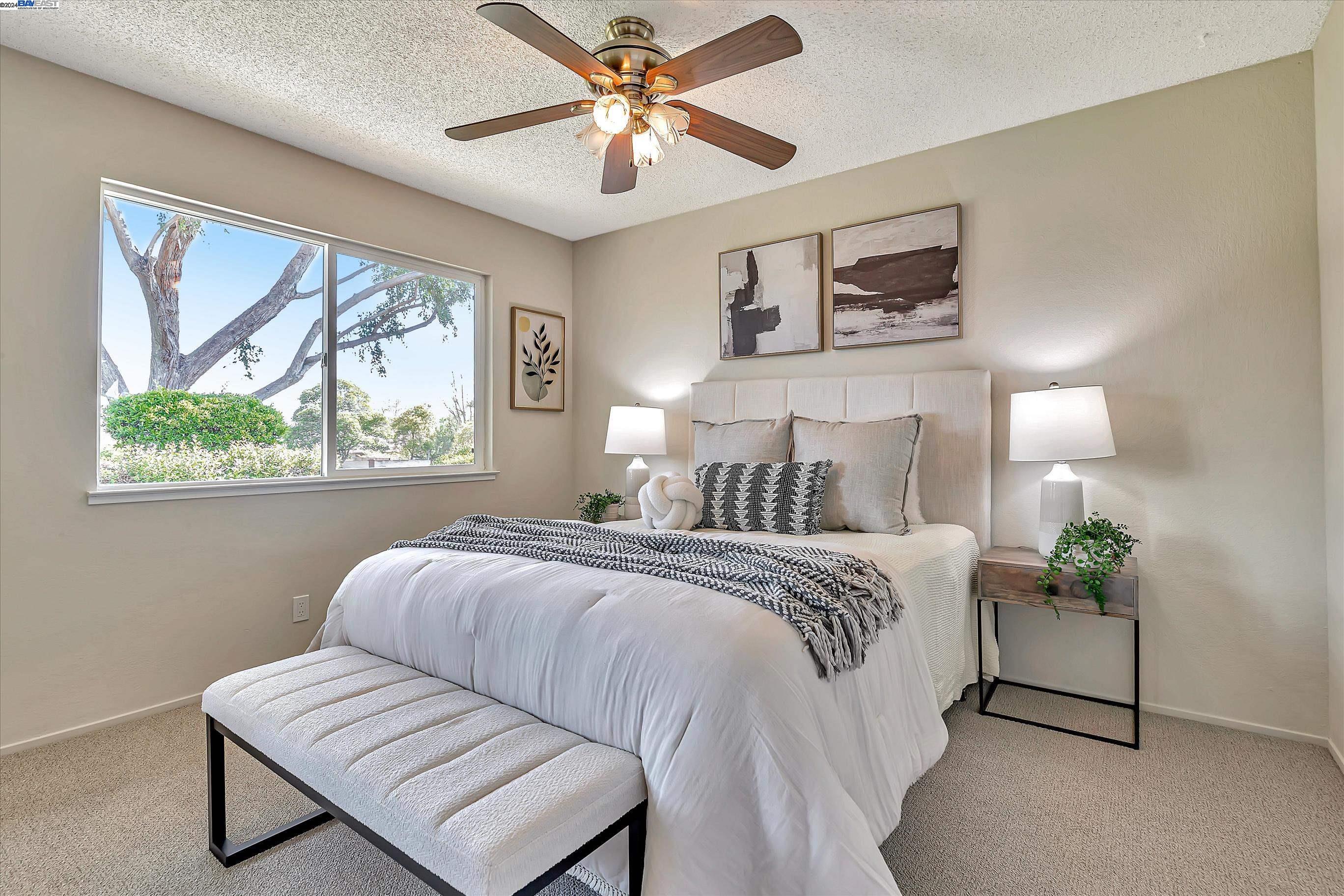 1499 Spring Valley Cmn