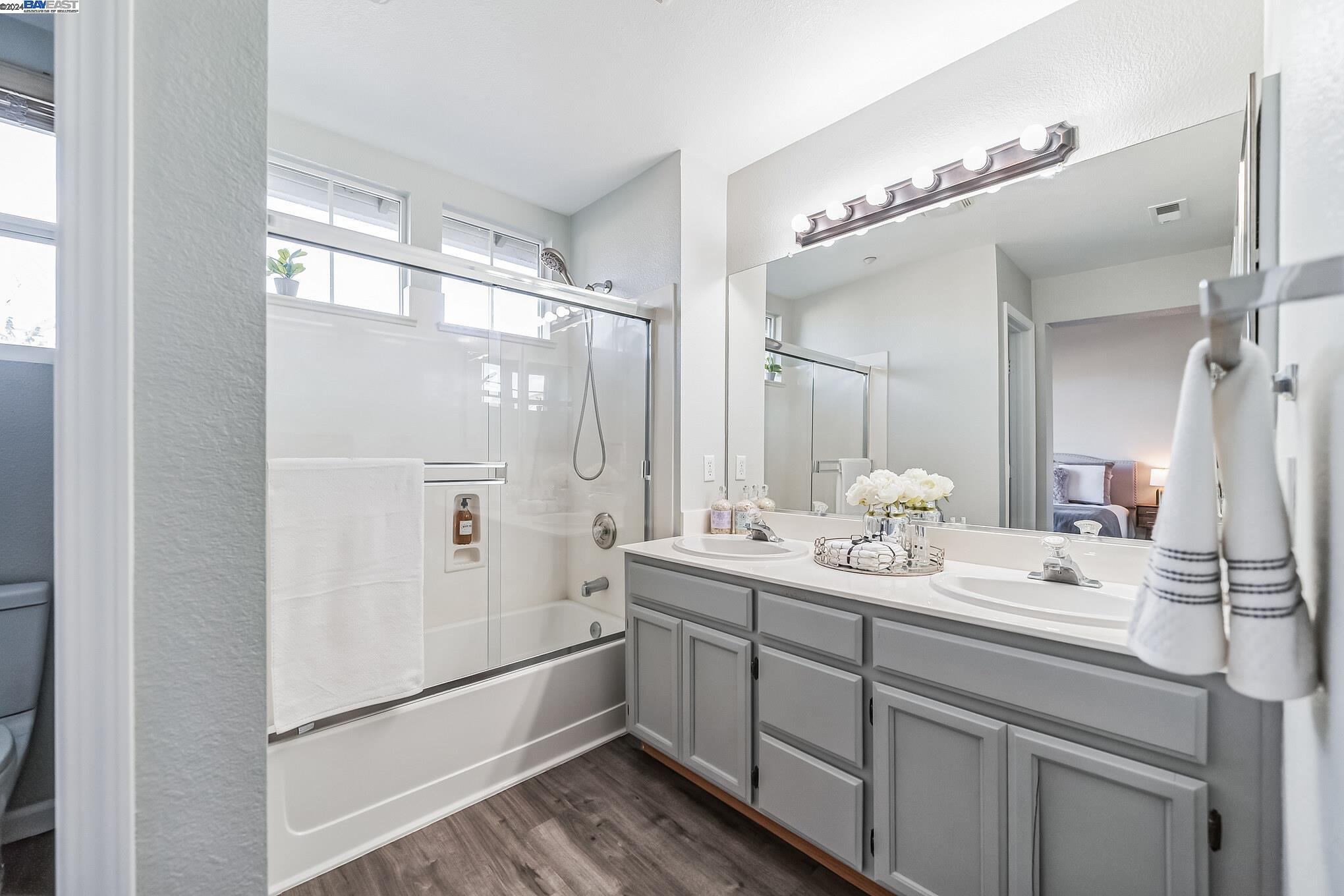 51 Bellington Cmn # 4 Unit: #4