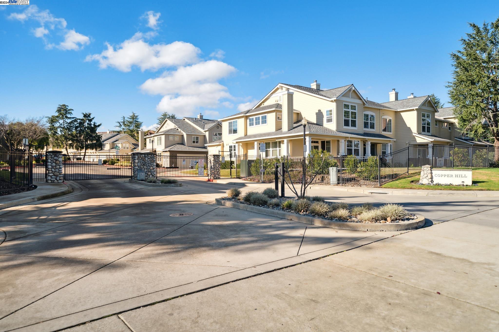 51 Bellington Cmn # 4 Unit: #4