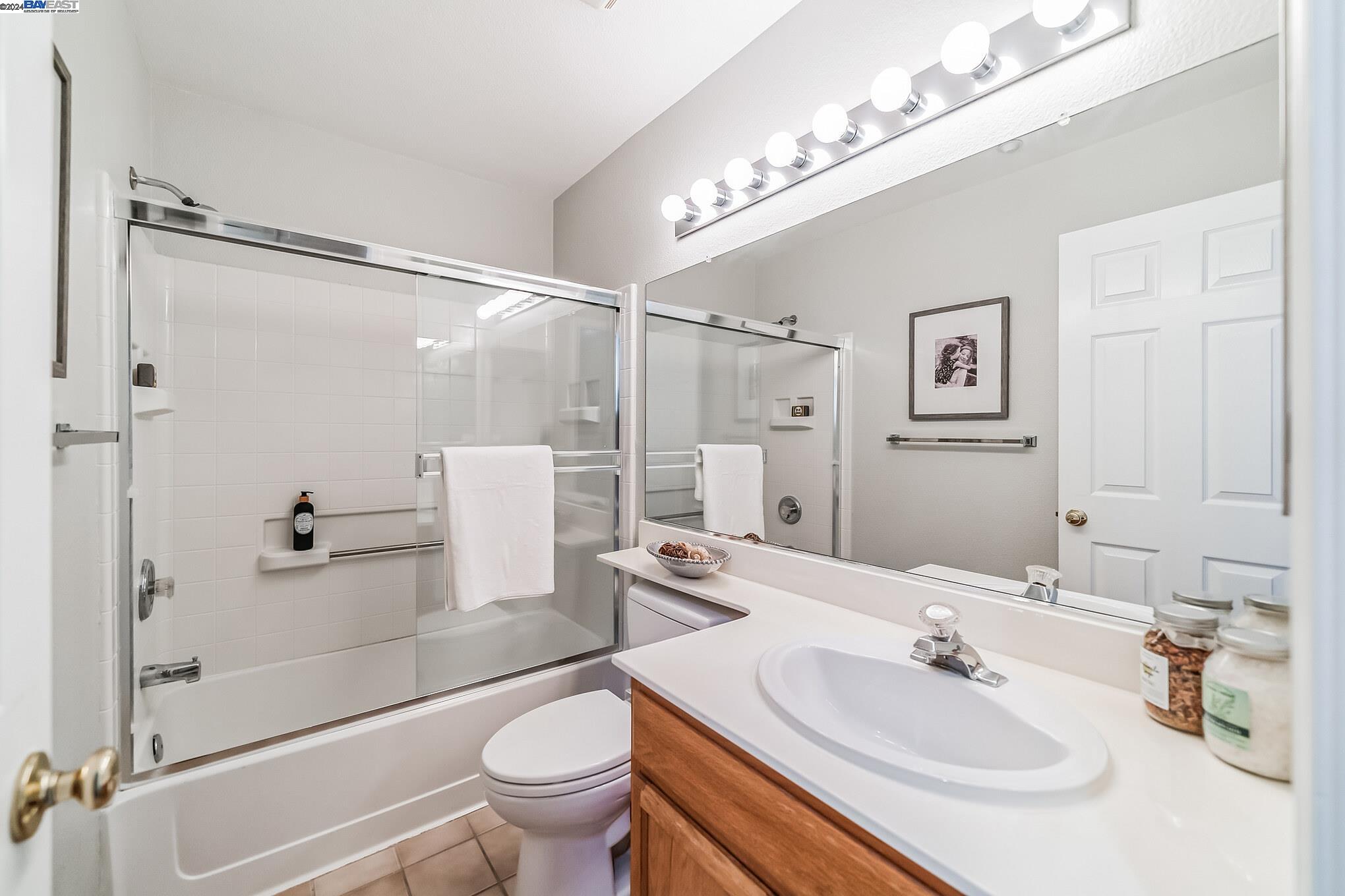 51 Bellington Cmn # 4 Unit: #4