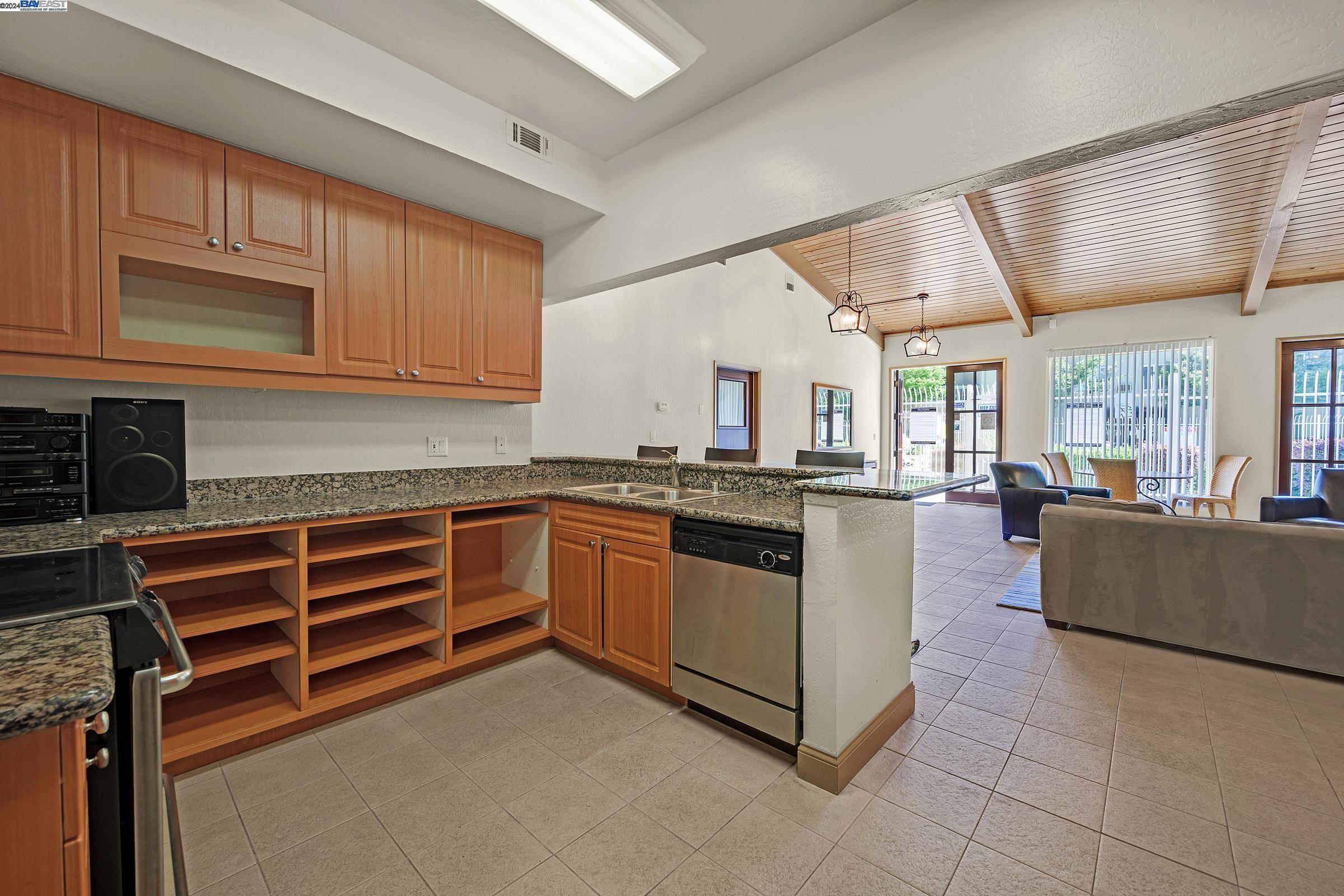 1087 Murrieta Blvd # 344