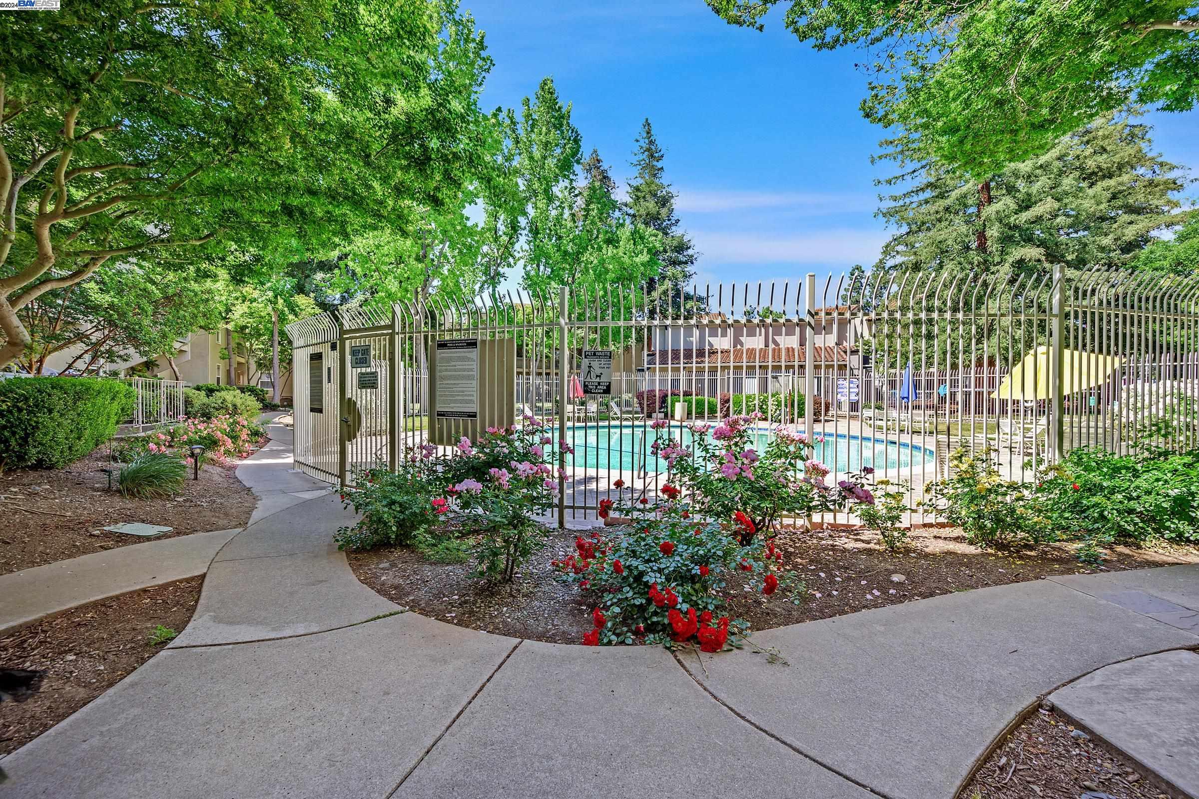 1087 Murrieta Blvd # 344