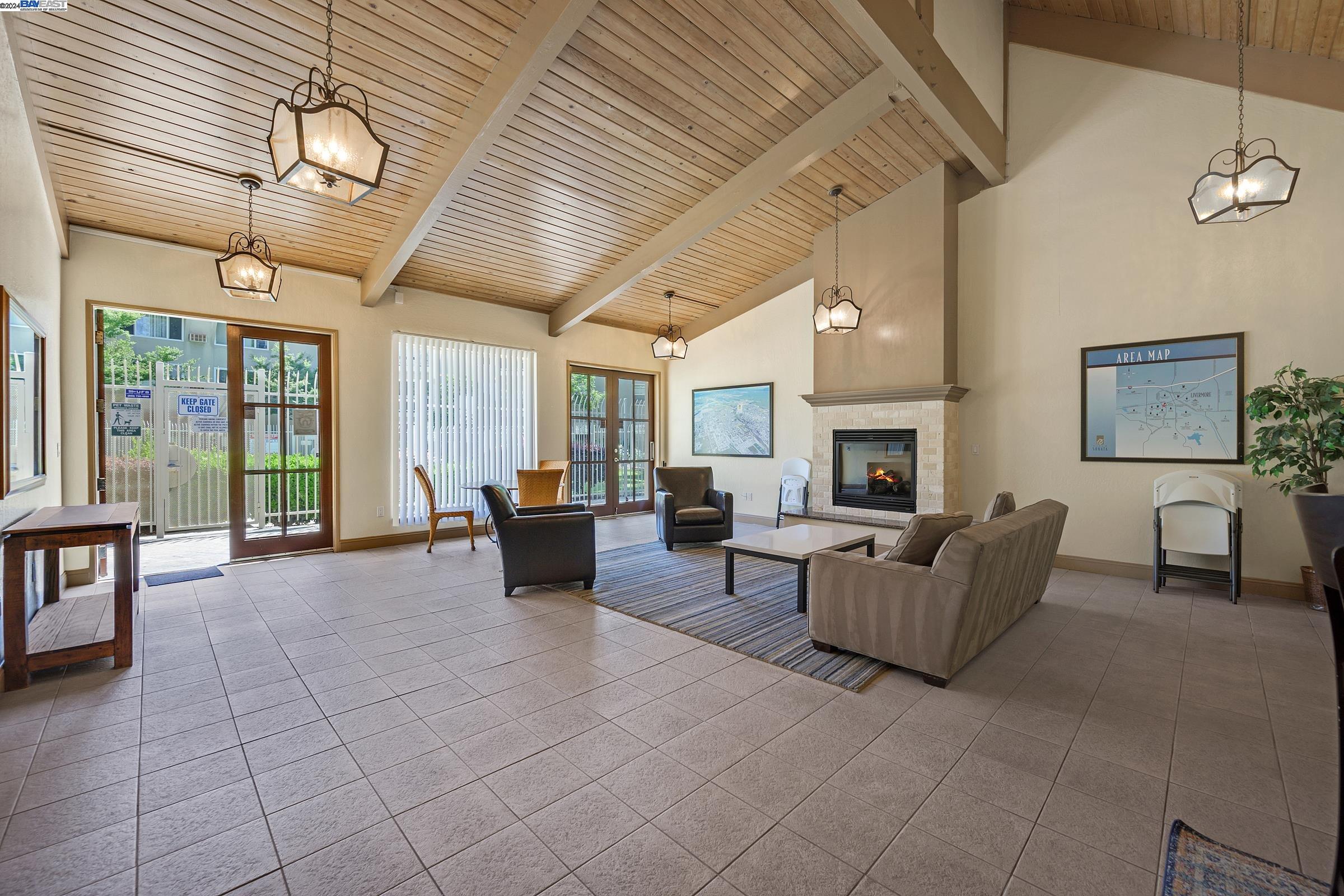 1087 Murrieta Blvd # 344