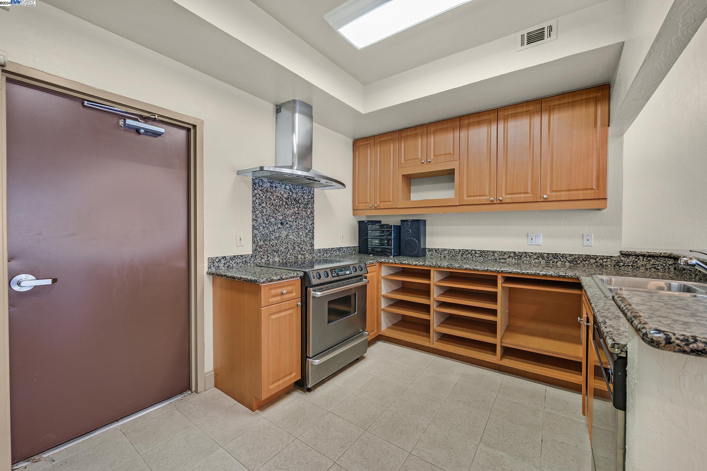 1087 Murrieta Blvd # 344