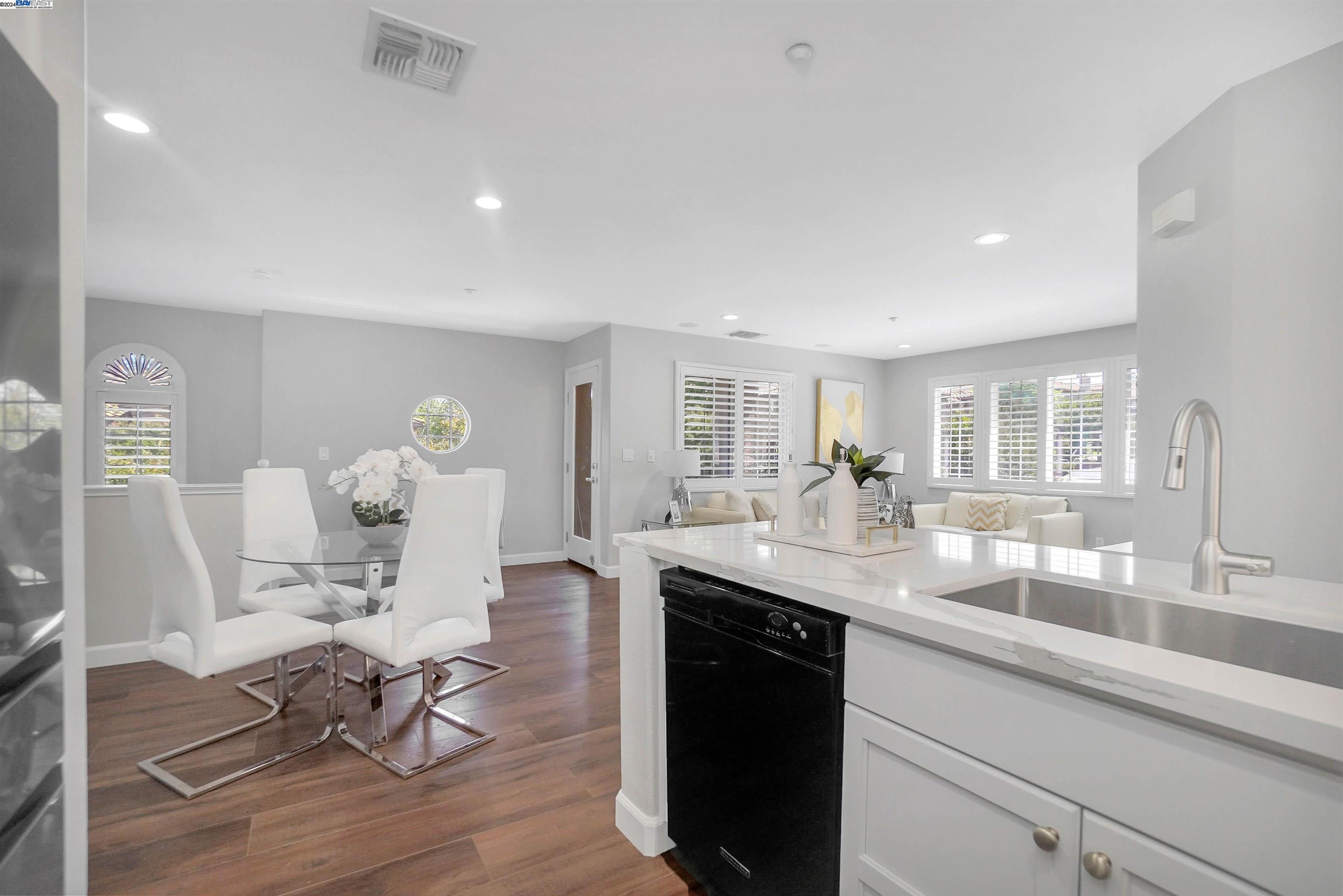 7 Meritage Cmn # 201