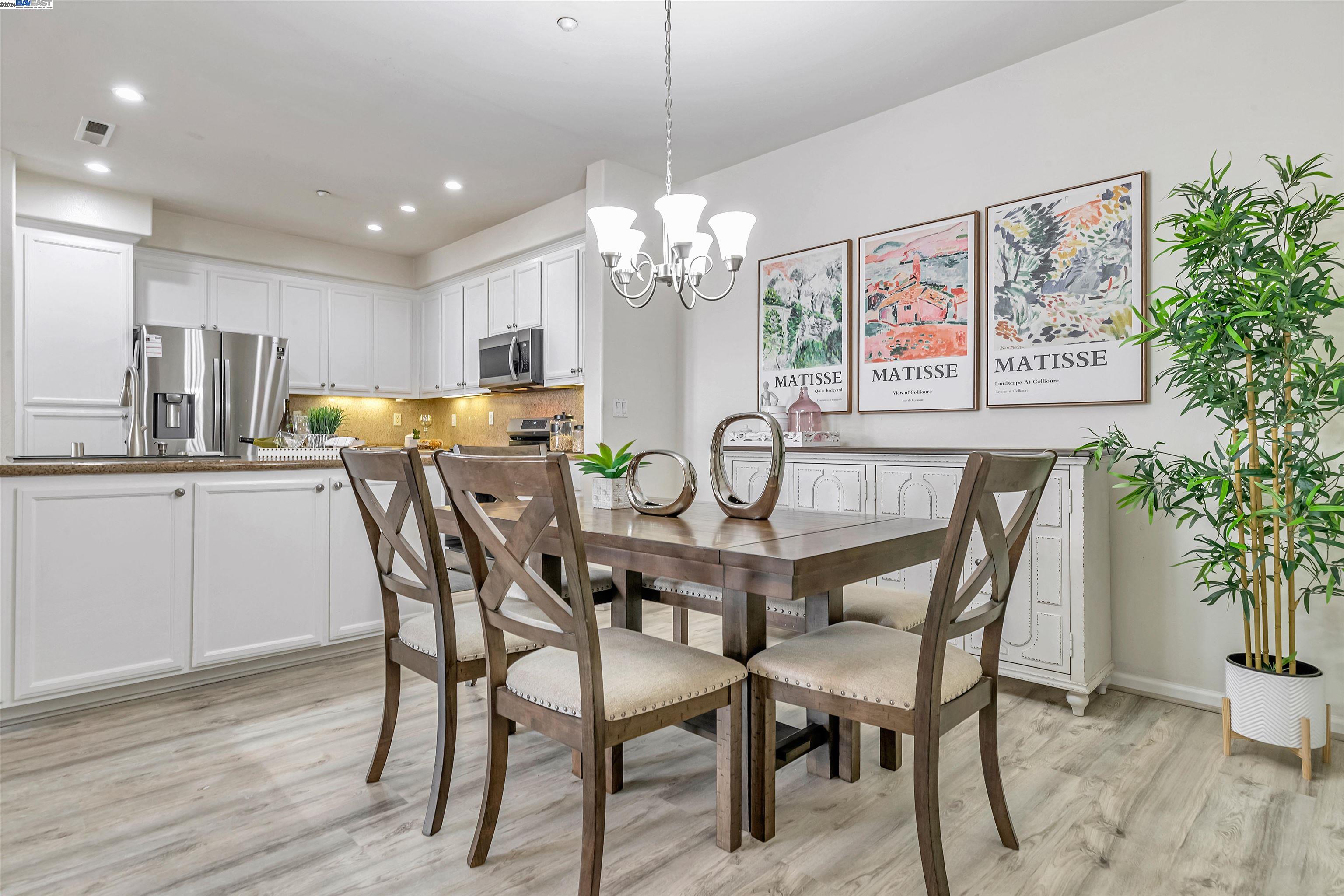 4216 Clarinbridge Cir