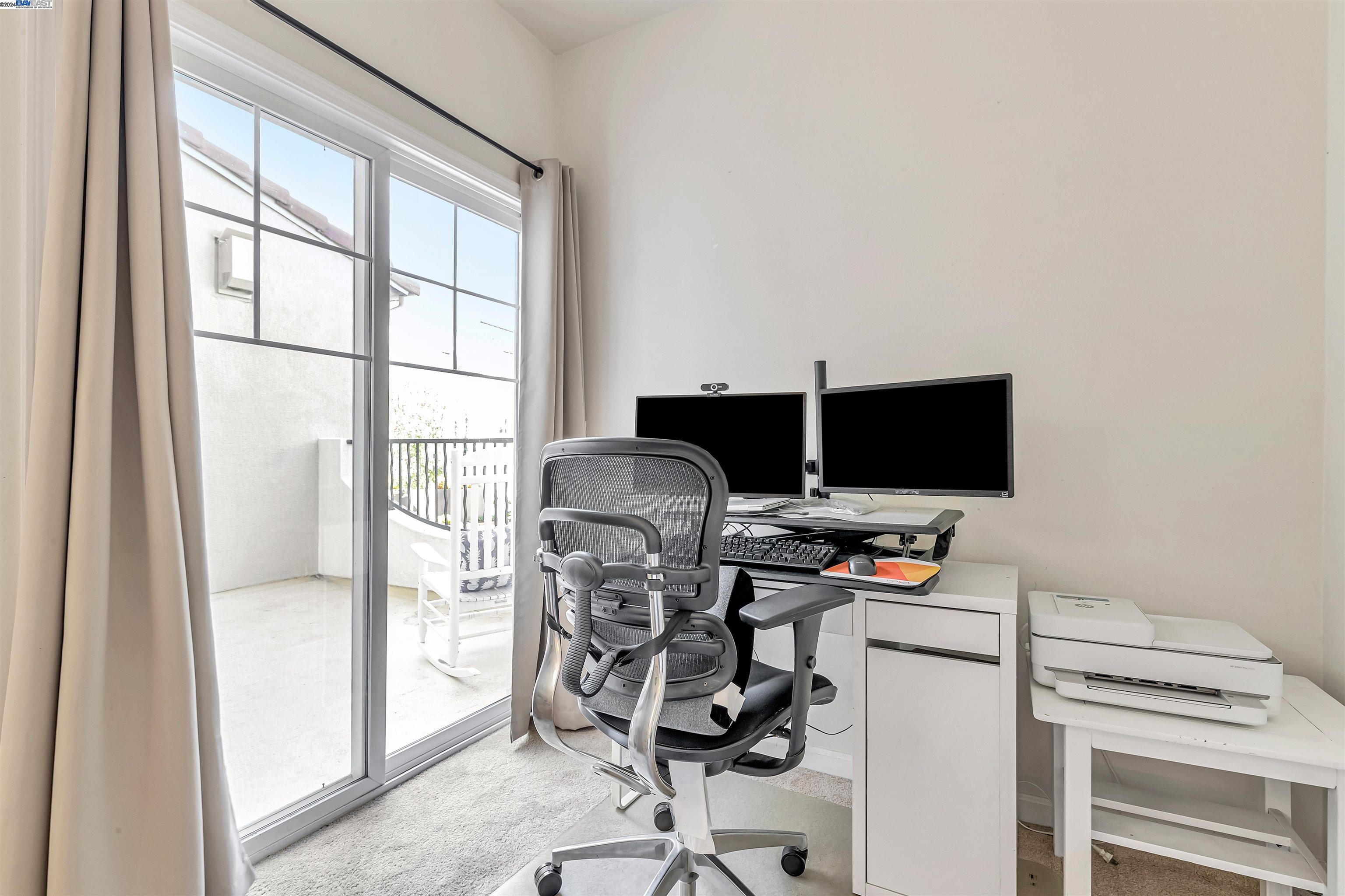 4216 Clarinbridge Cir