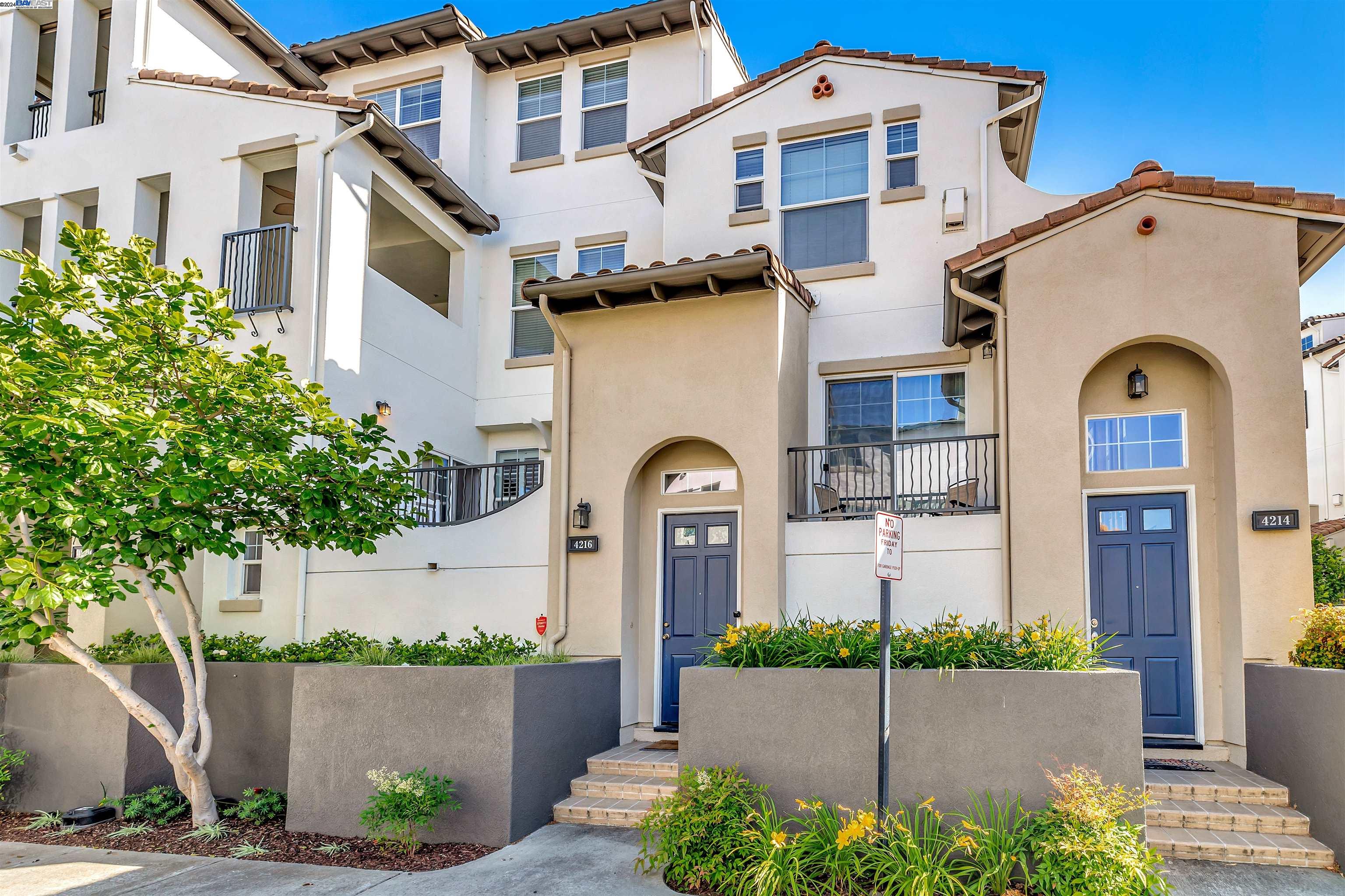 4216 Clarinbridge Cir