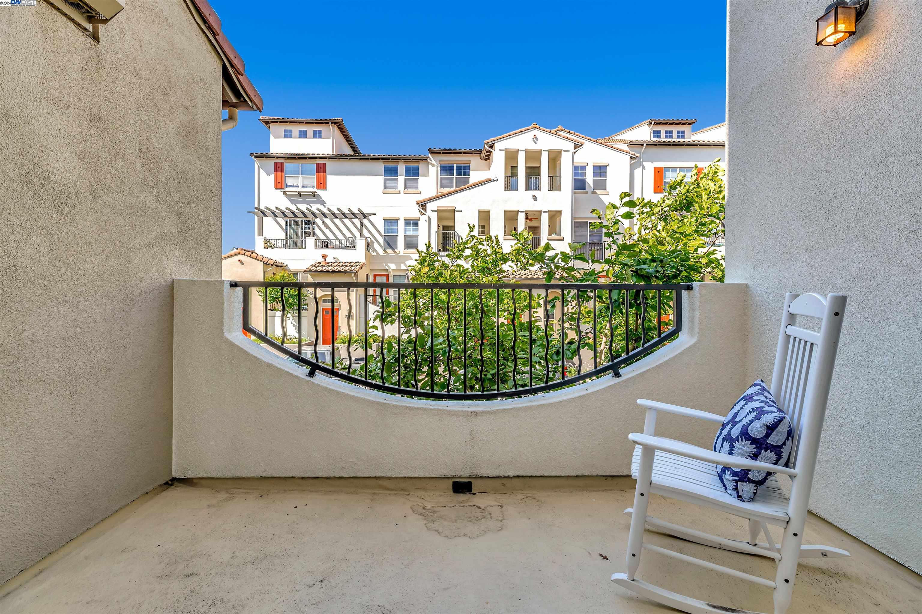 4216 Clarinbridge Cir