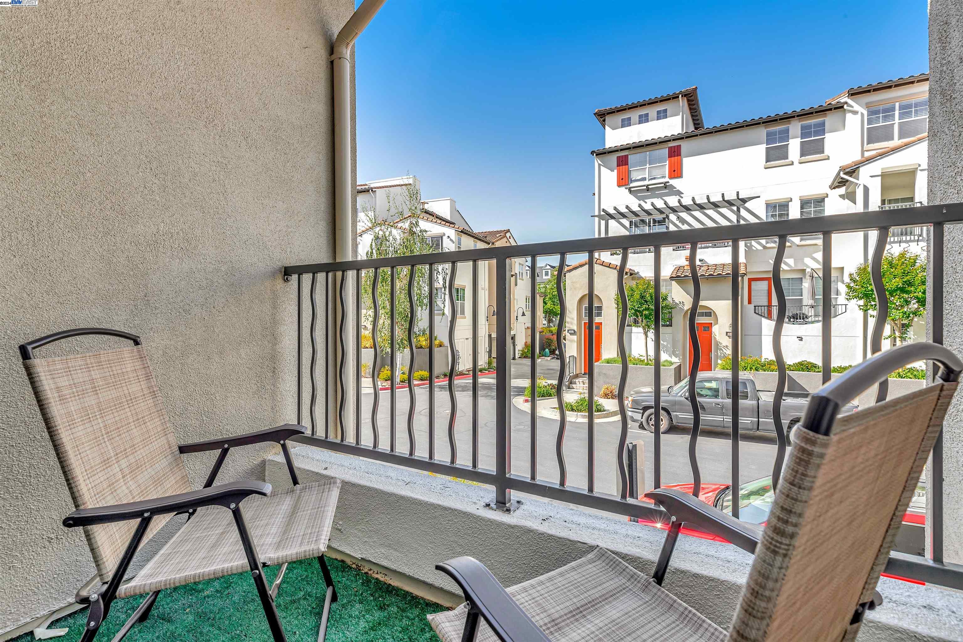 4216 Clarinbridge Cir