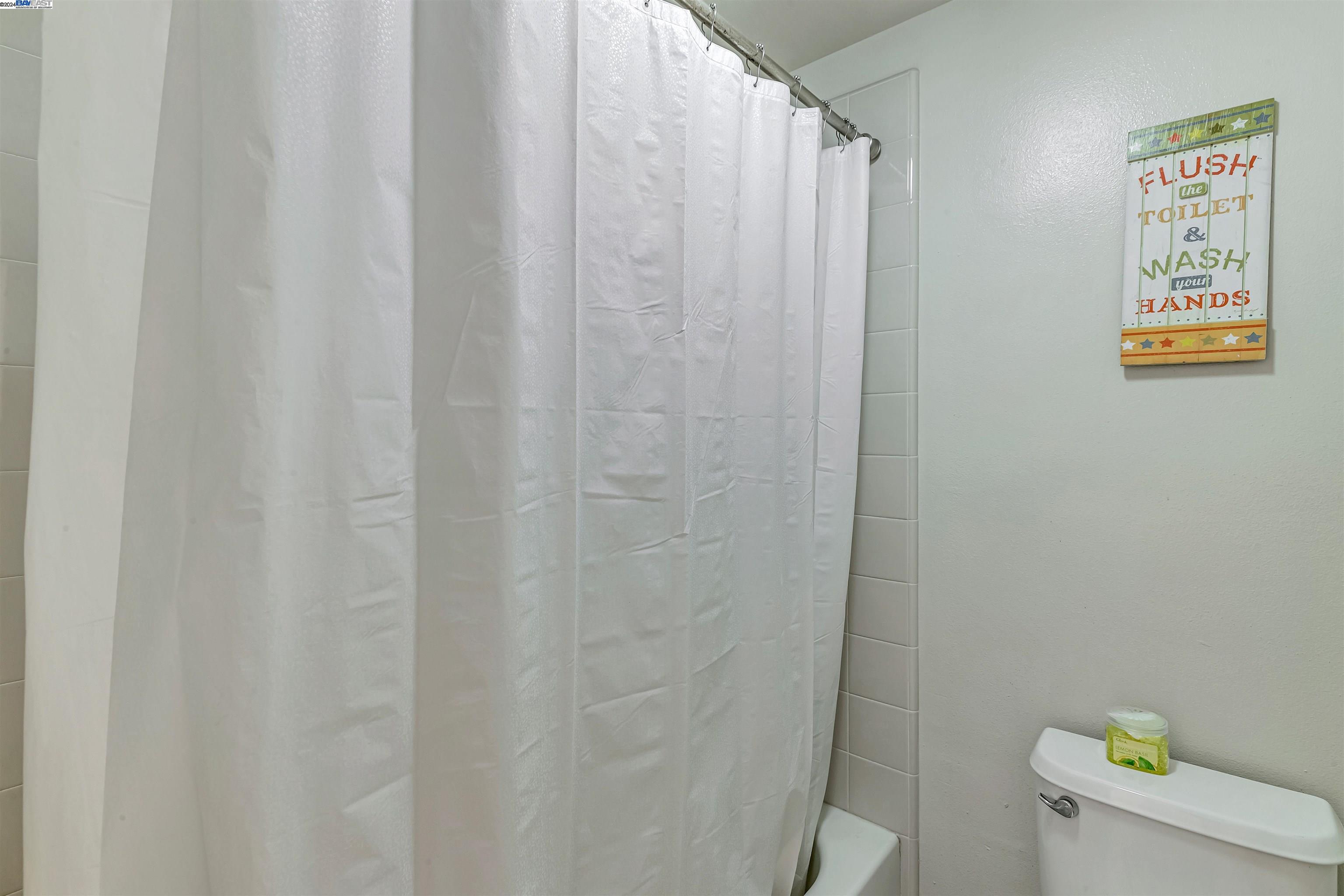 4216 Clarinbridge Cir