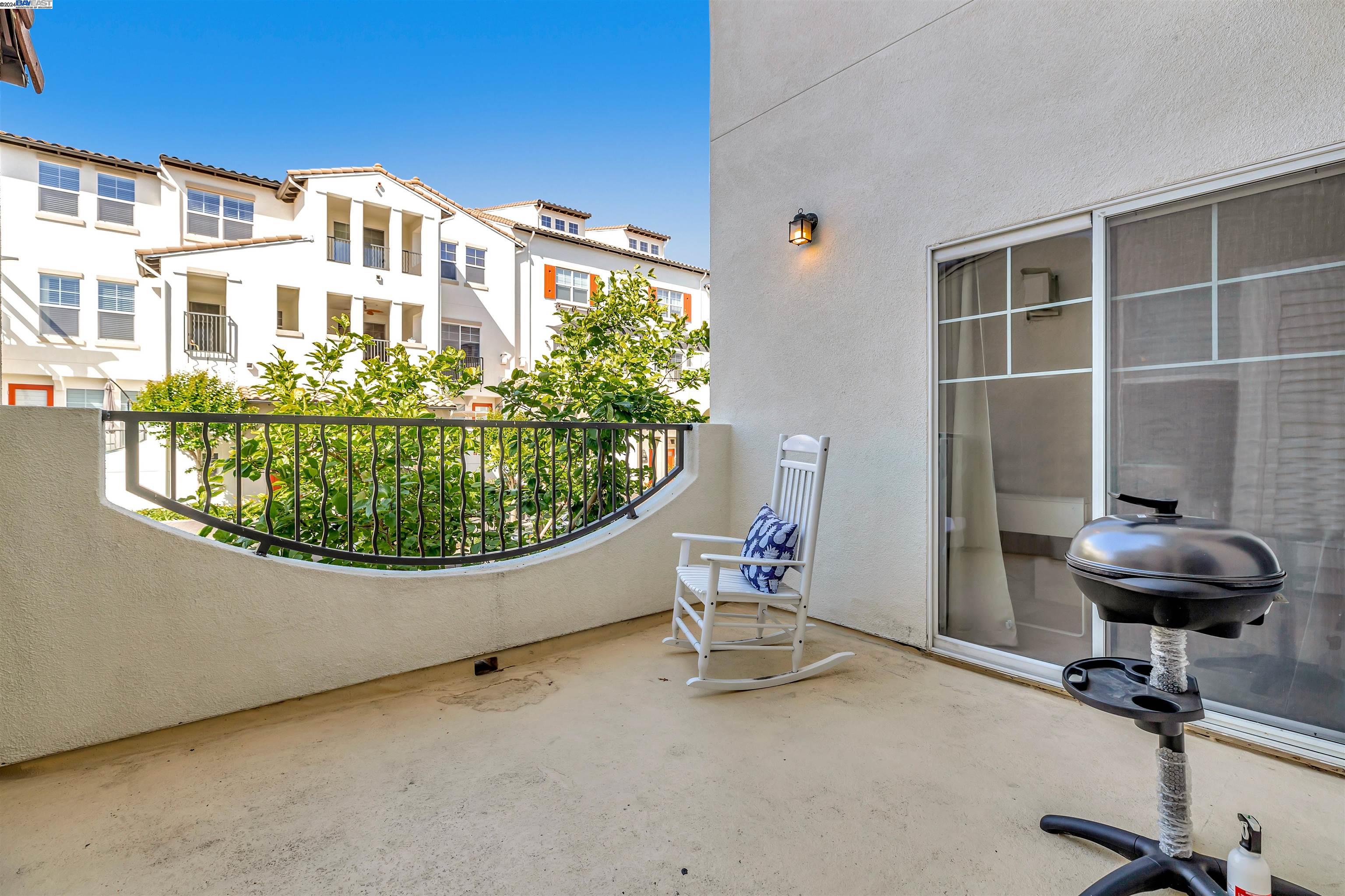 4216 Clarinbridge Cir