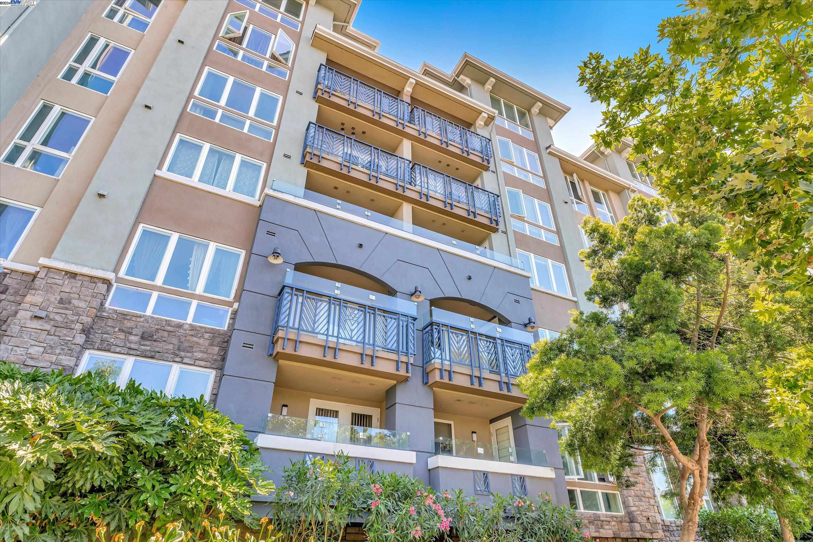 5501 De Marcus Blvd # 325