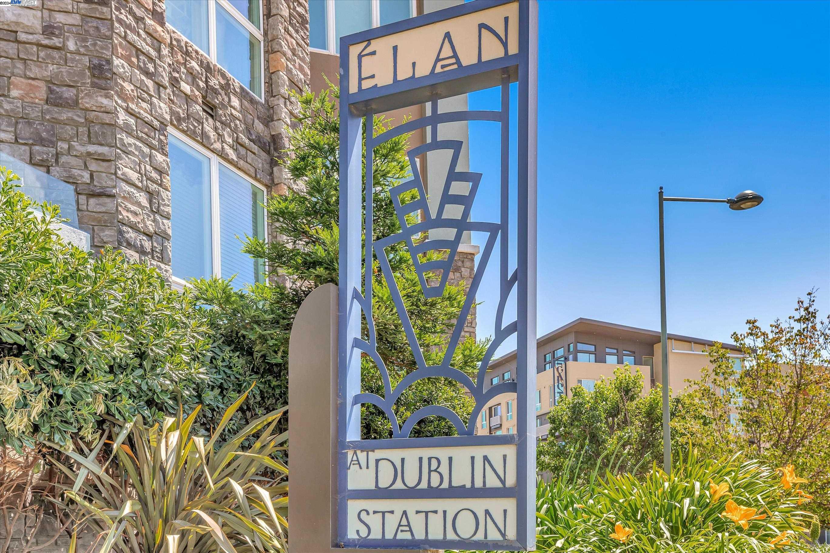 5501 De Marcus Blvd # 325