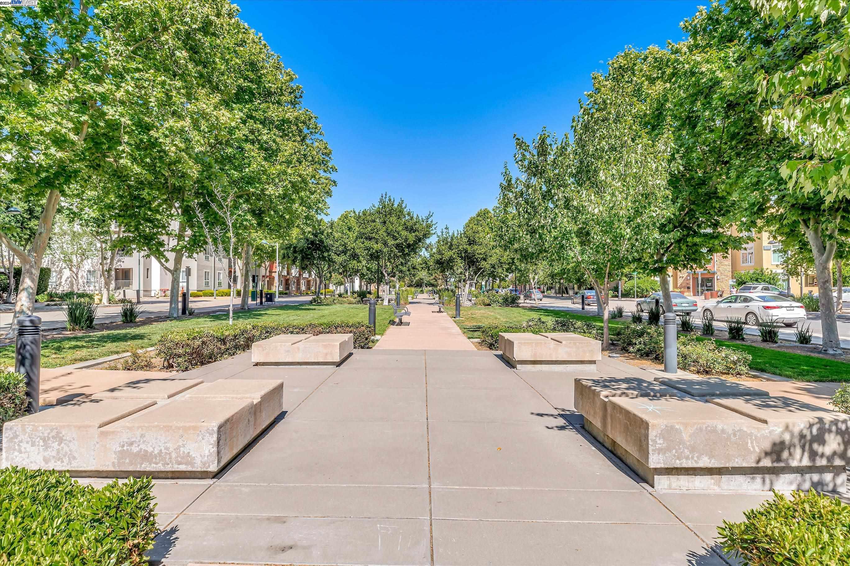 5501 De Marcus Blvd # 325