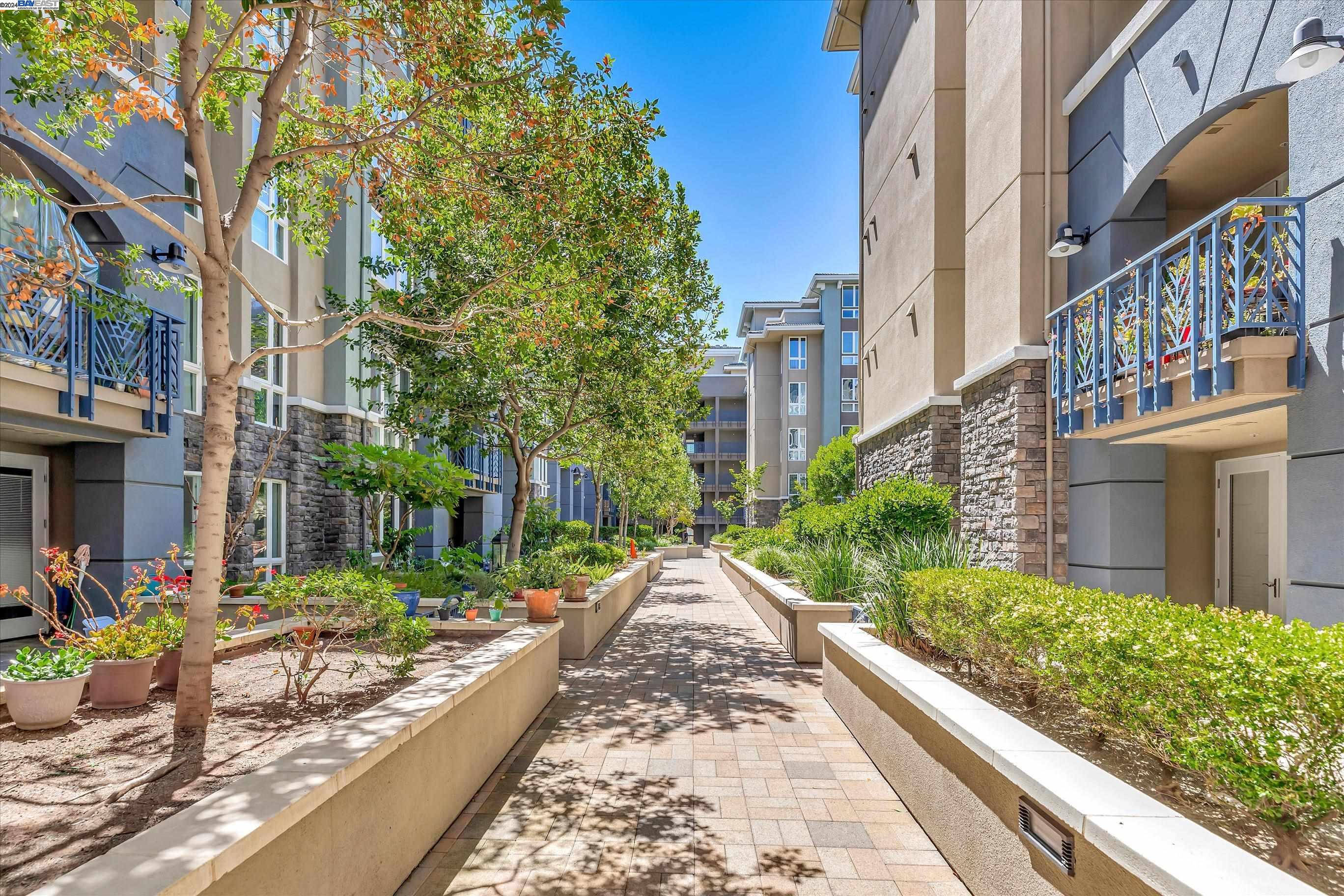 5501 De Marcus Blvd # 325