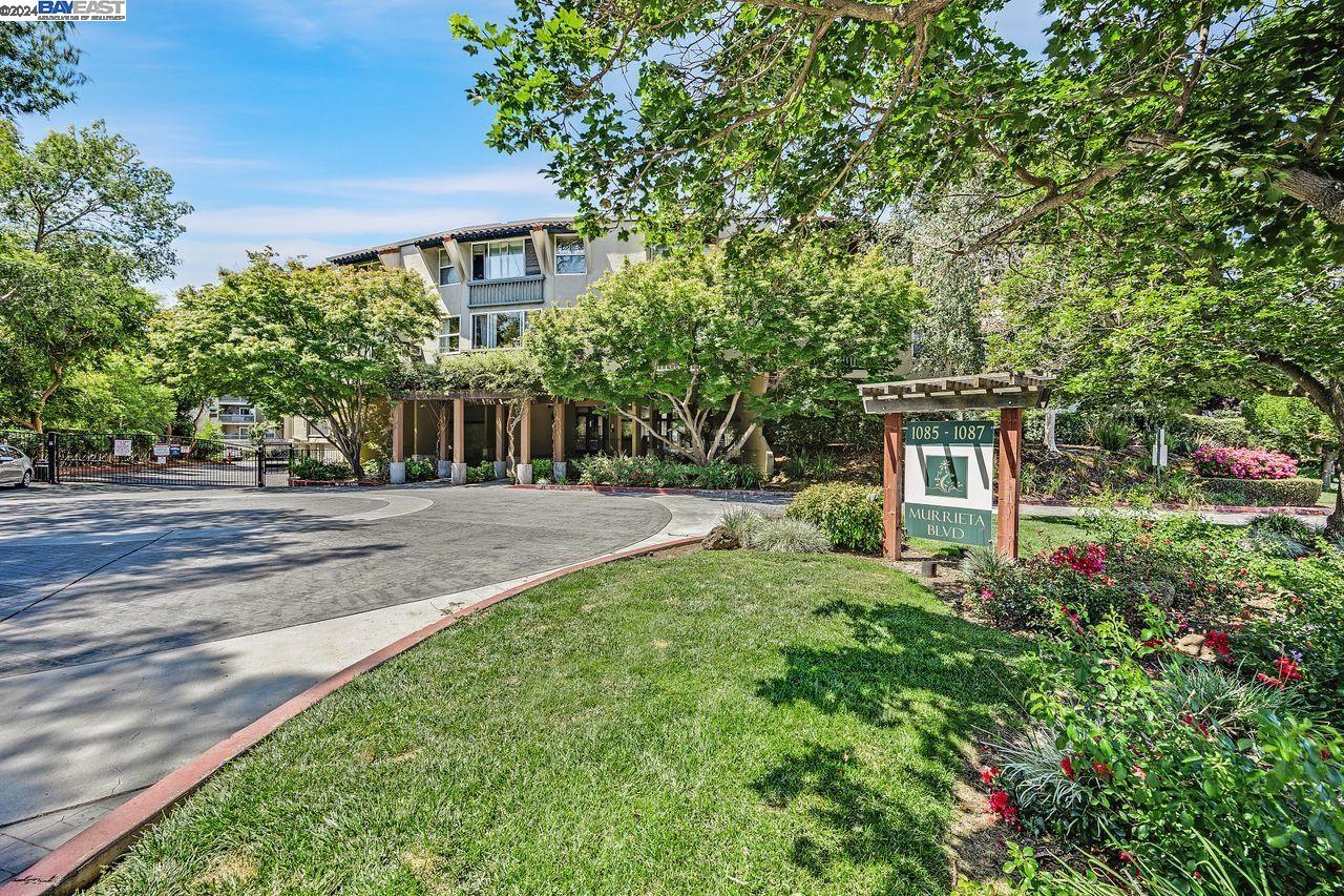 1085 Murrieta Blvd. # 203