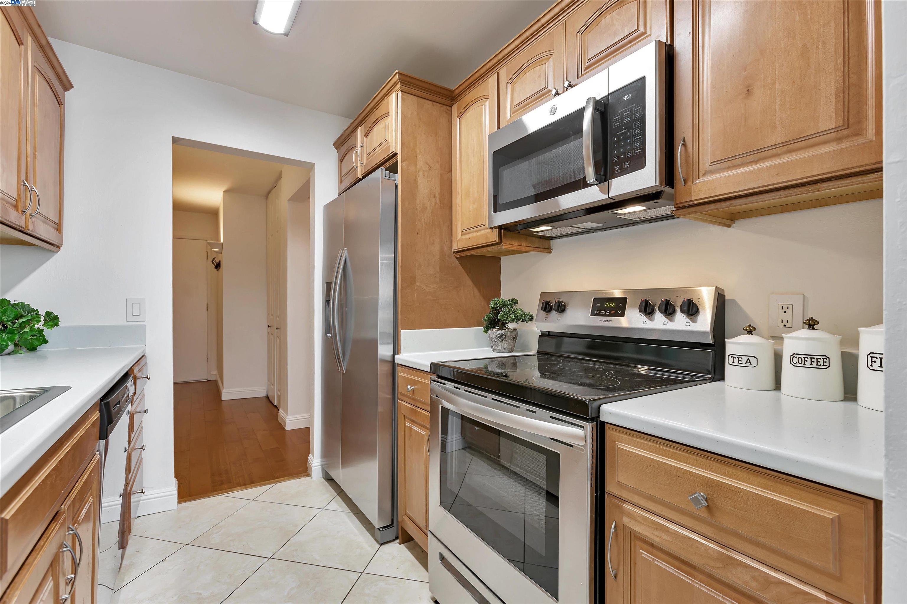 440 N Civic Dr # 410