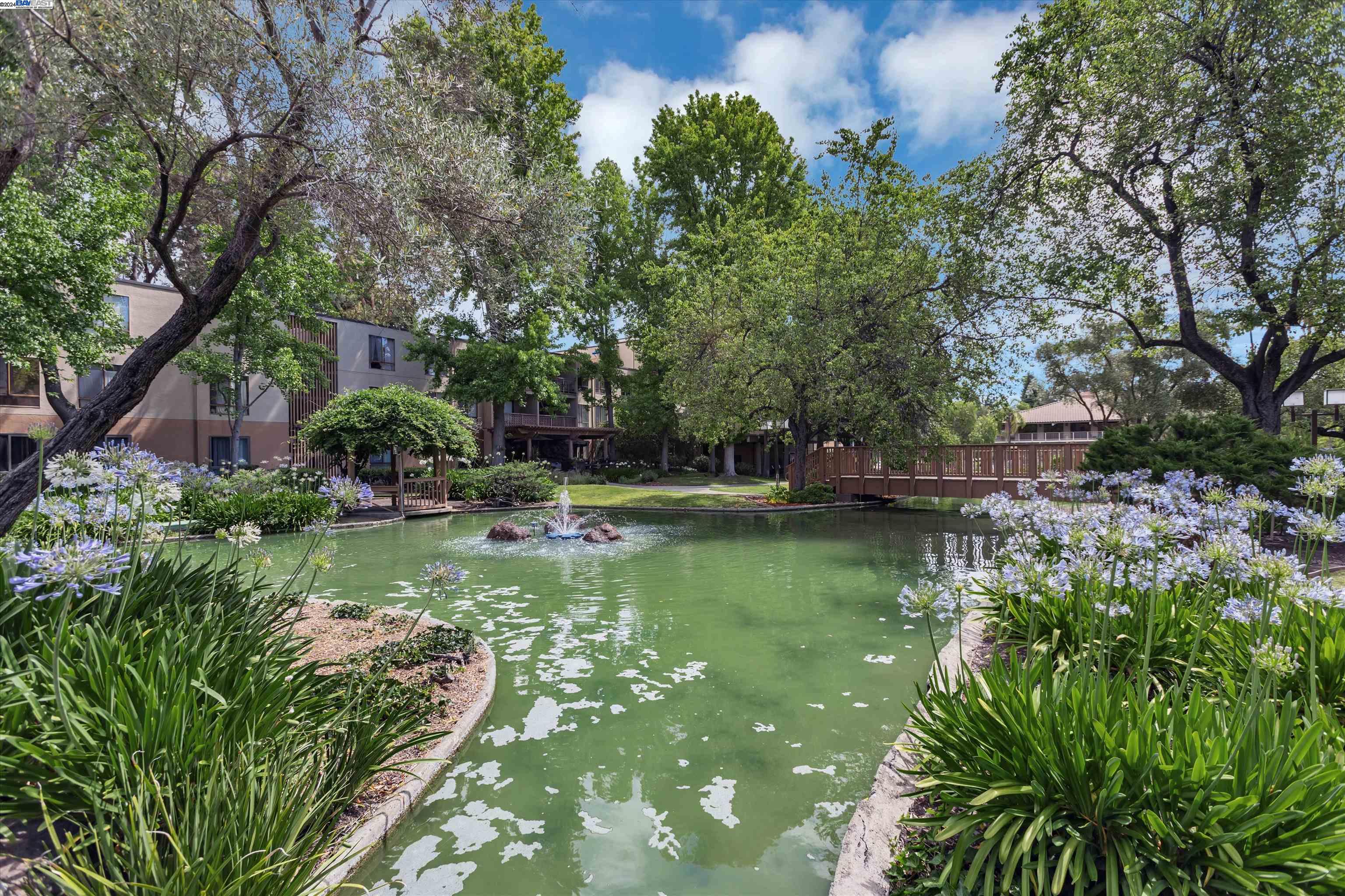 440 N Civic Dr # 410