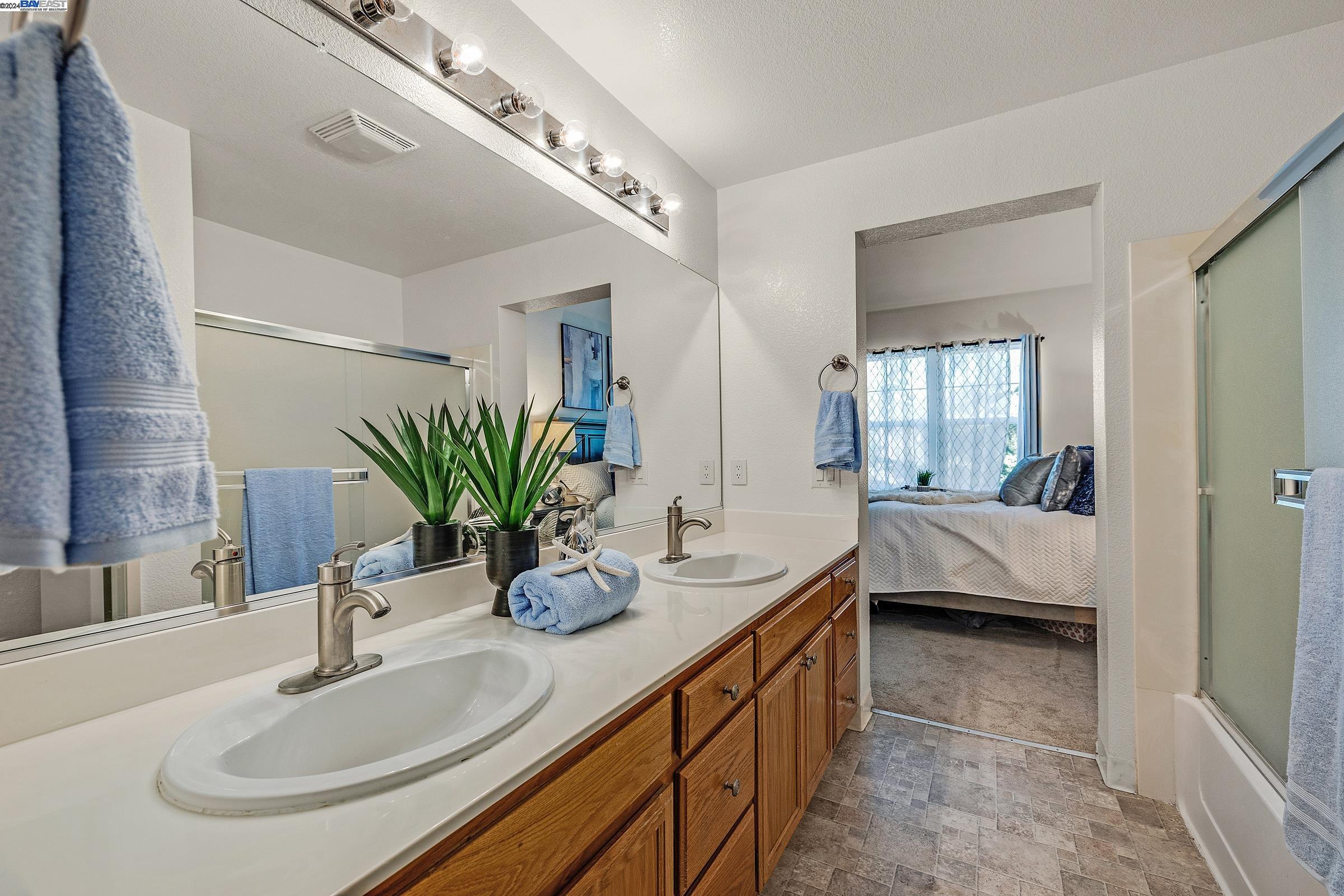 26 Bellington Cmn # 3