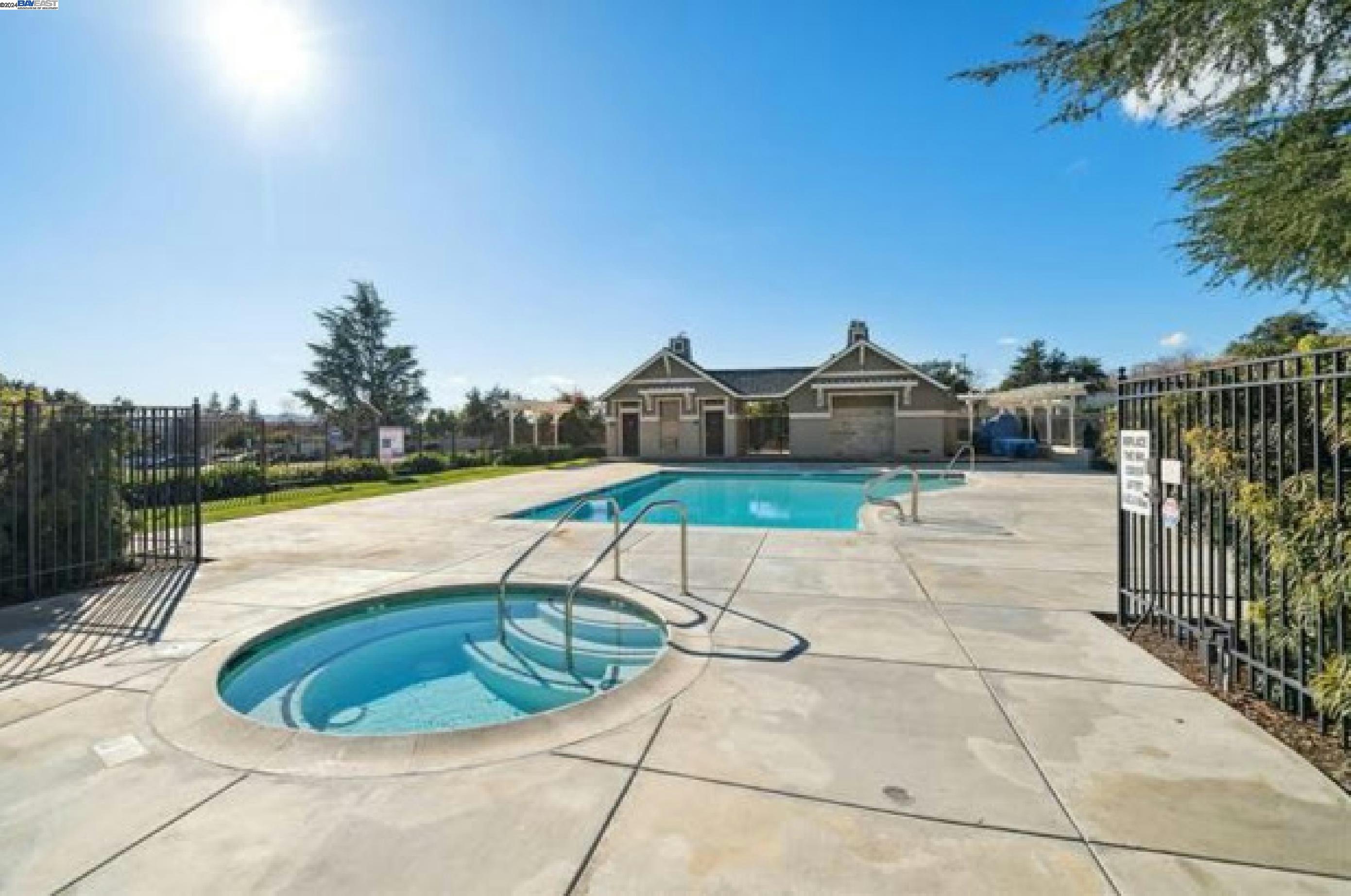 26 Bellington Cmn # 3