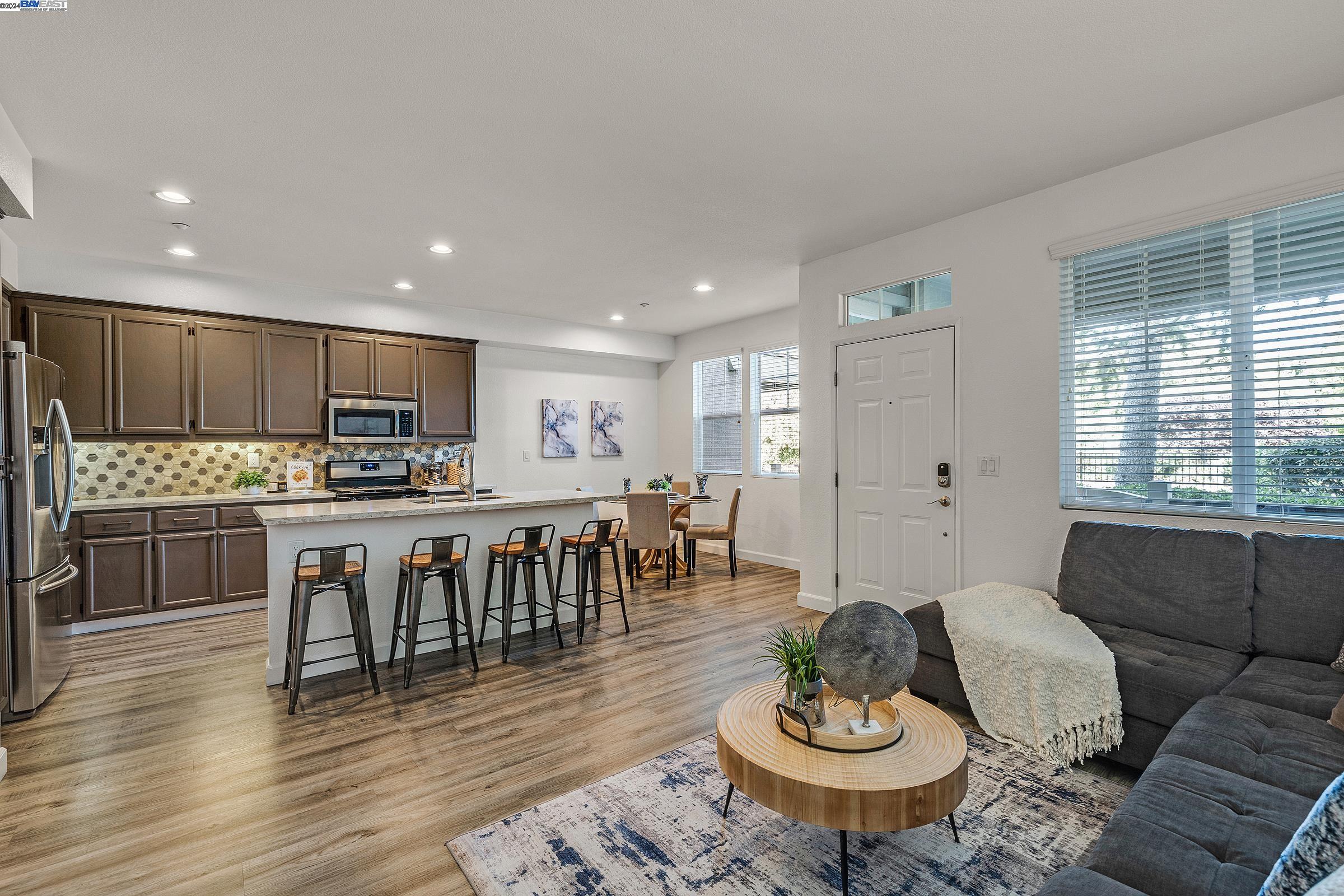 26 Bellington Cmn # 3