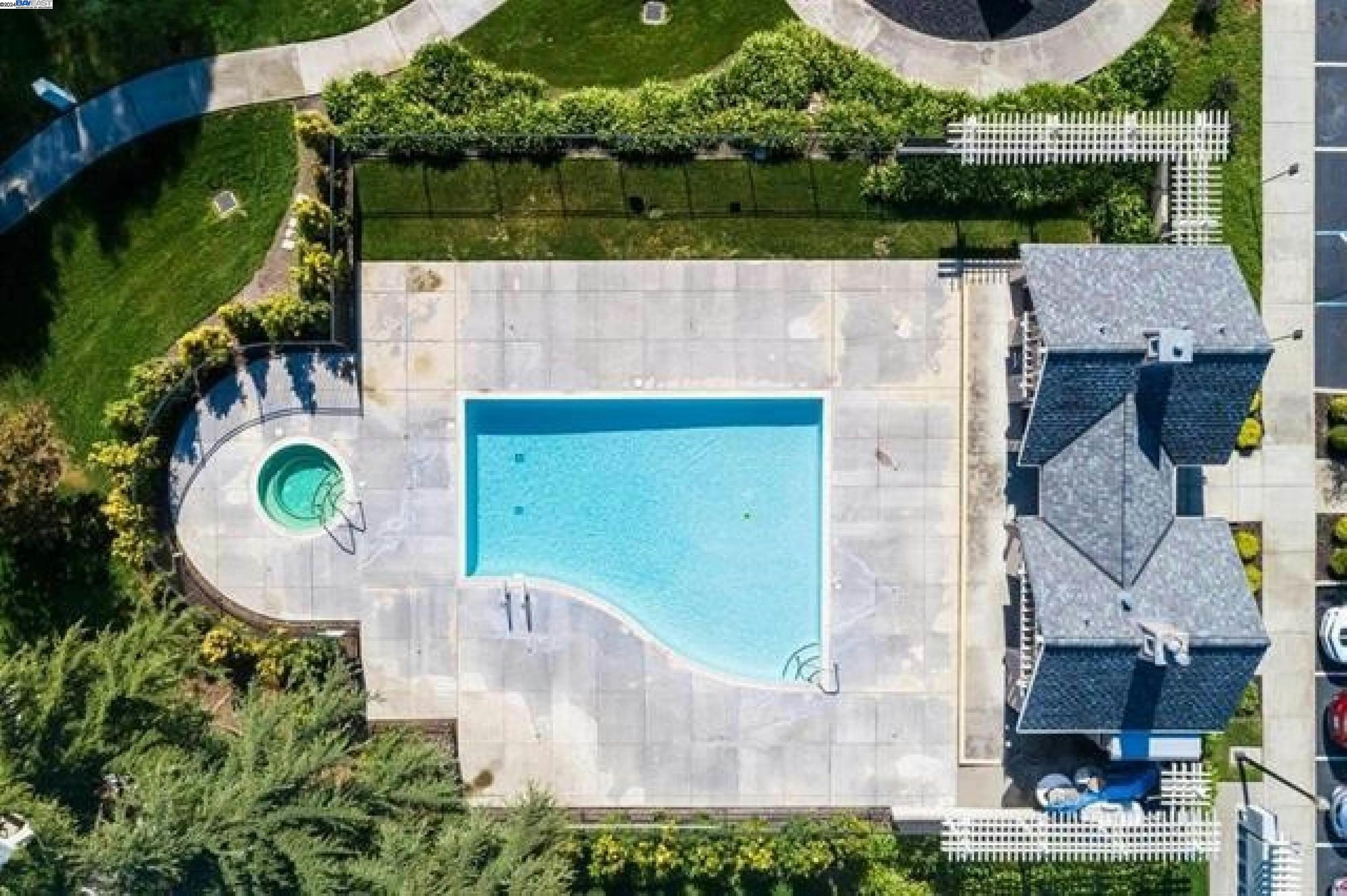 26 Bellington Cmn # 3