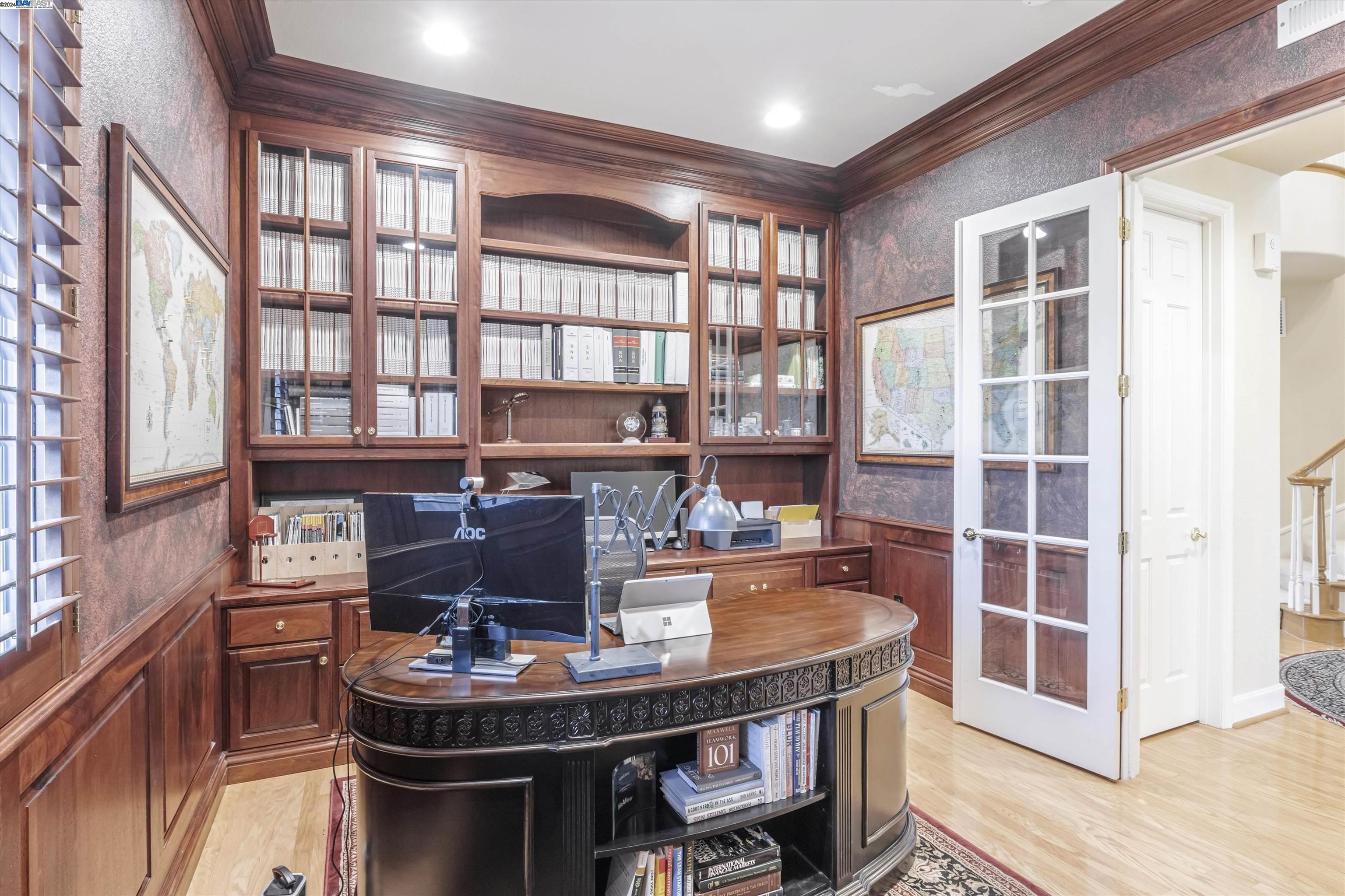 809 SUNSET CREEK LANE