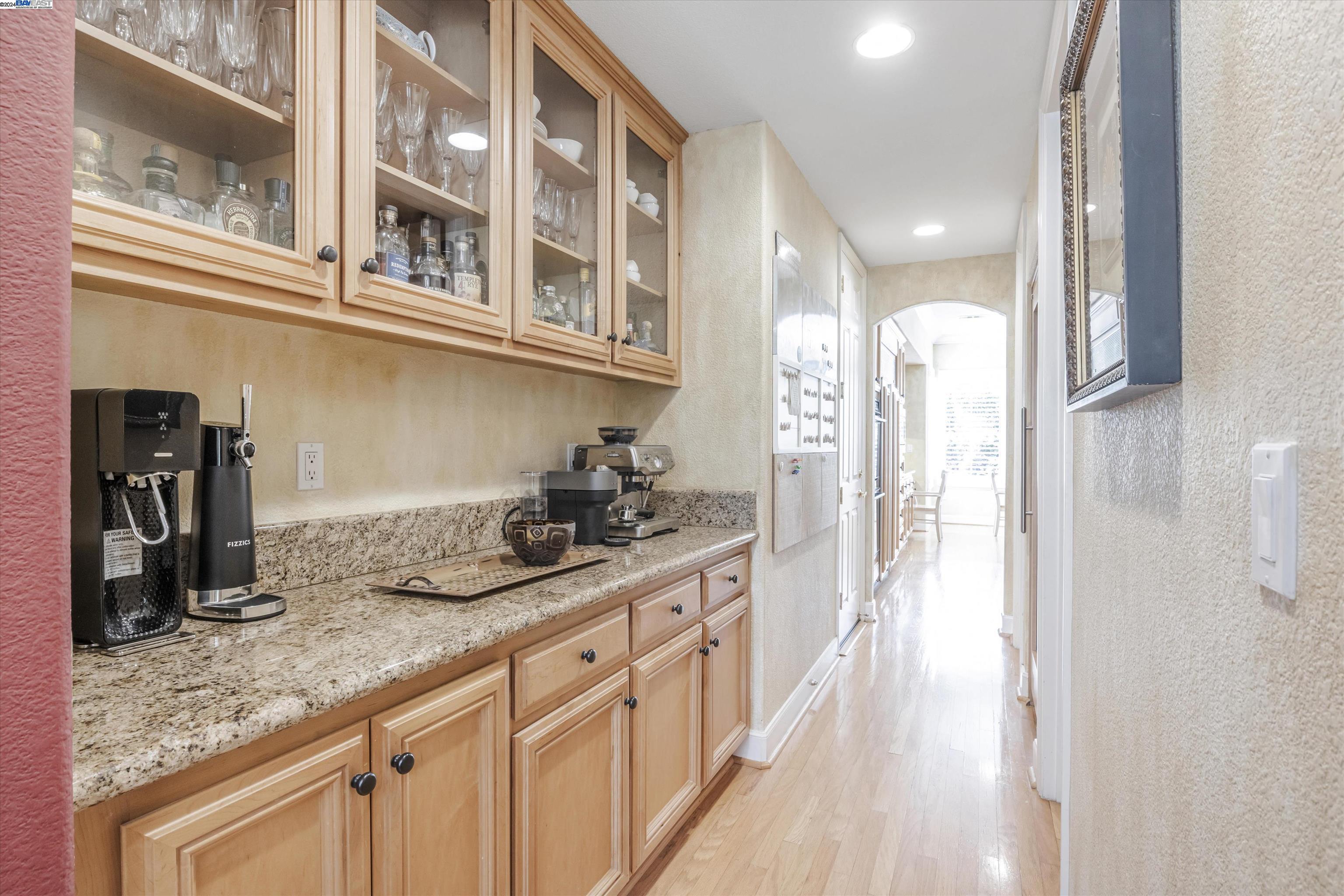 809 SUNSET CREEK LANE