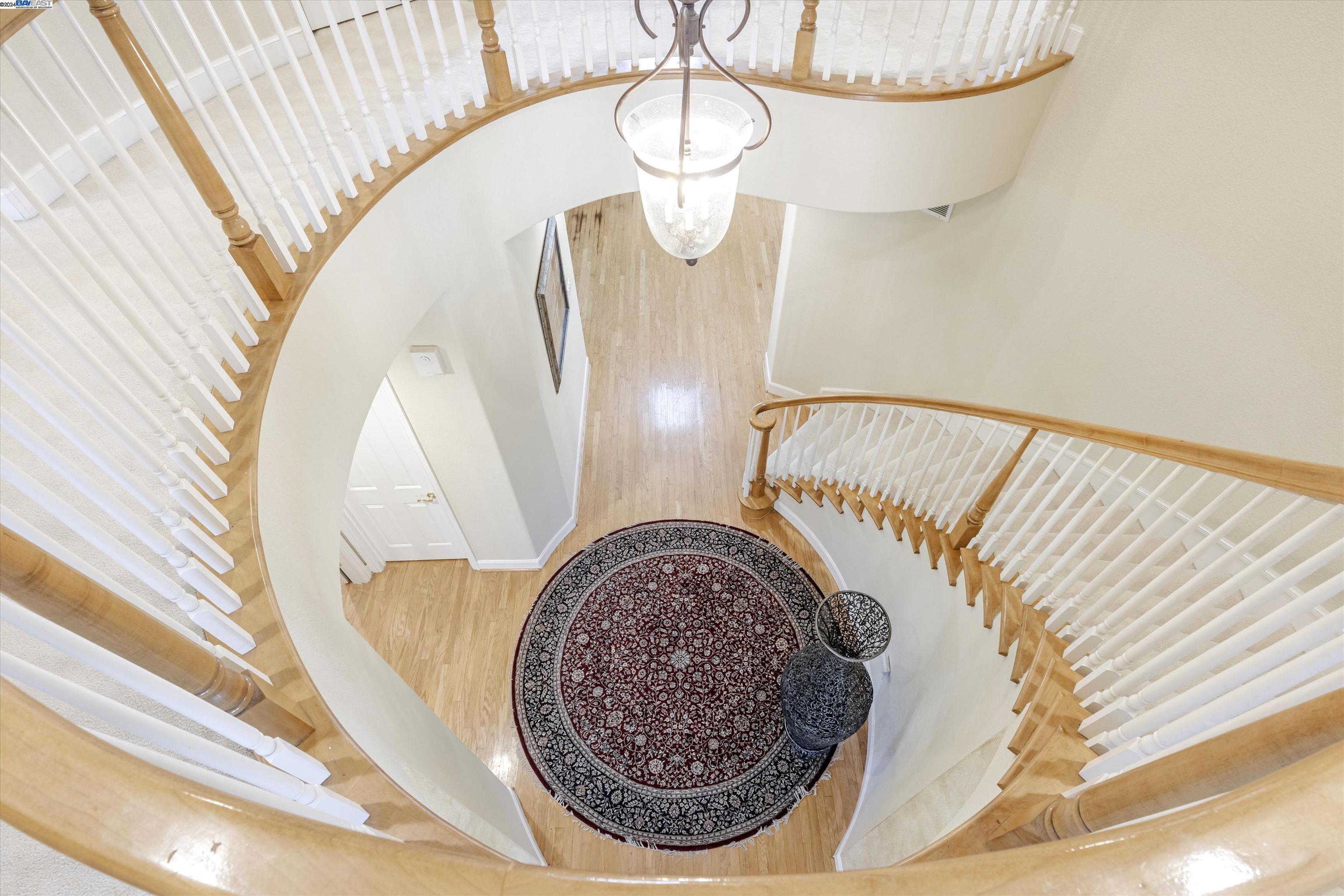 809 SUNSET CREEK LANE