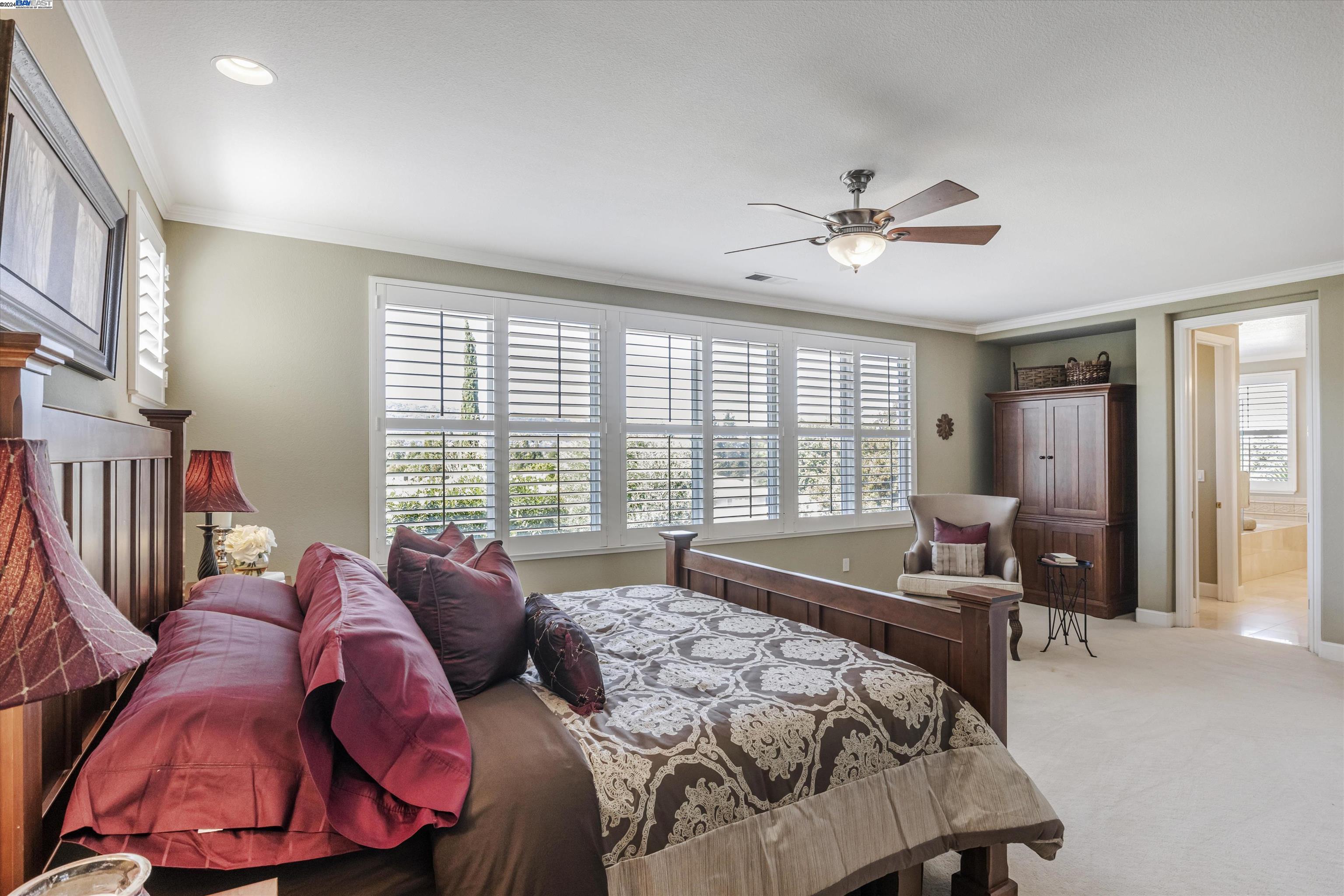 809 SUNSET CREEK LANE