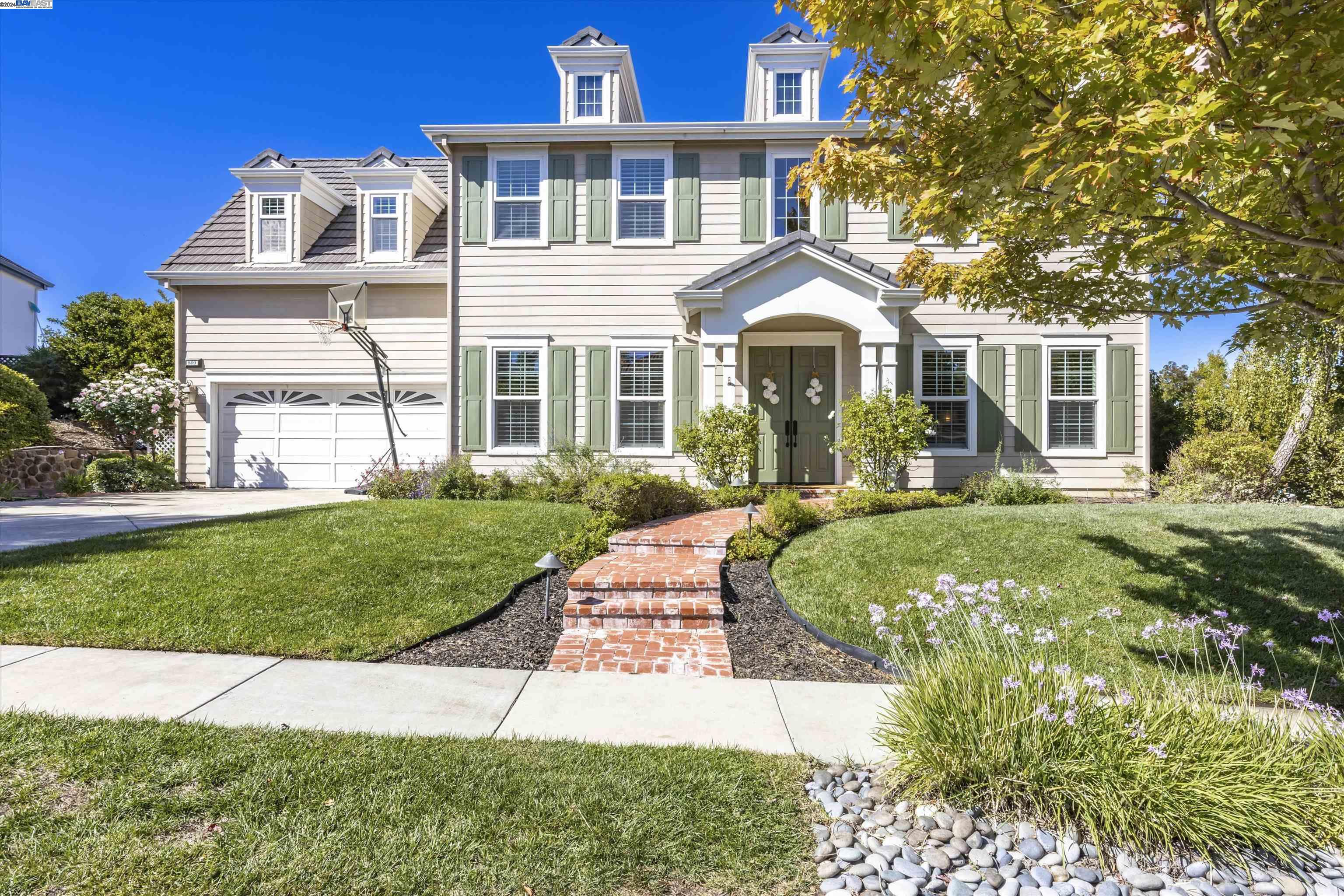 809 SUNSET CREEK LANE