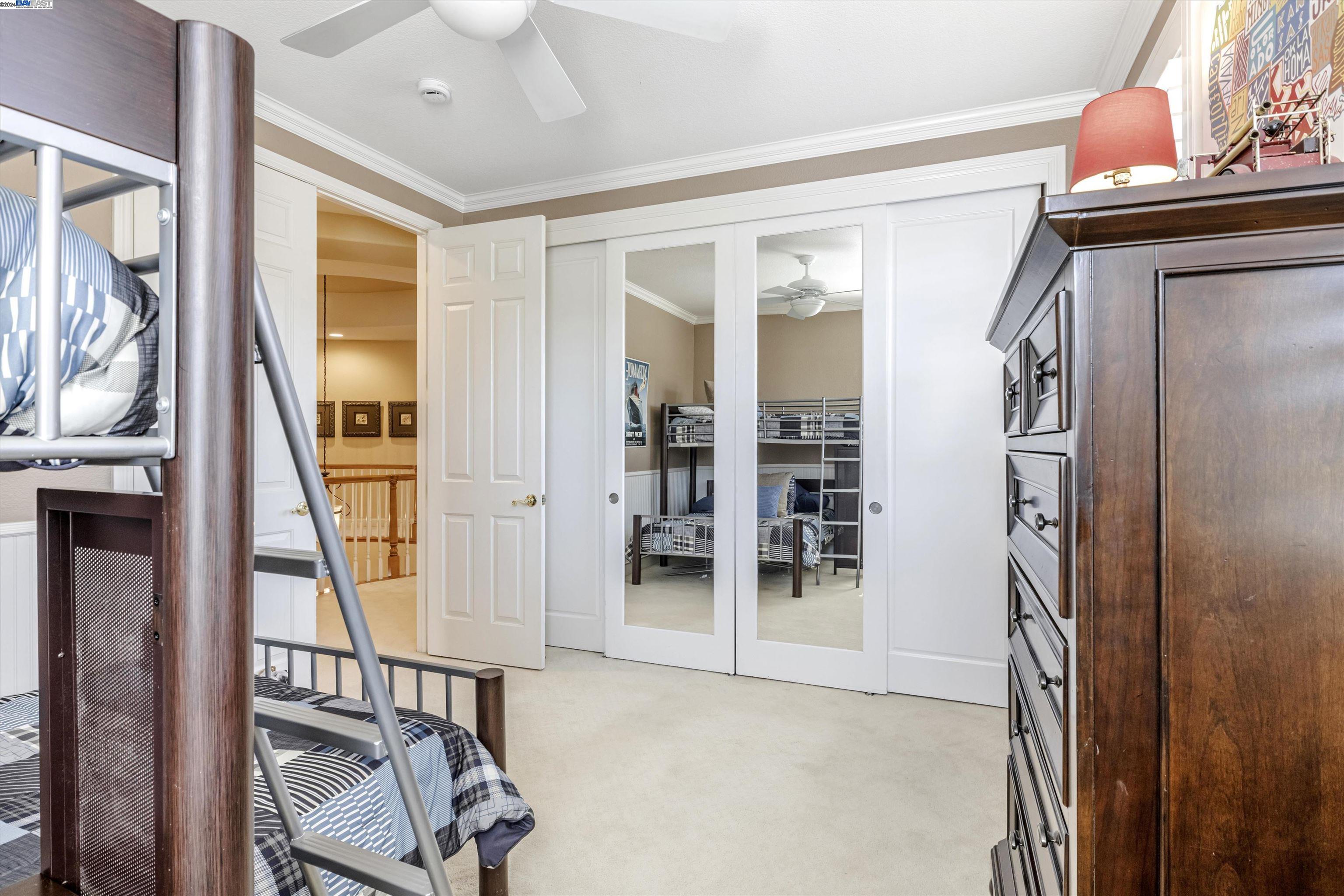 809 SUNSET CREEK LANE