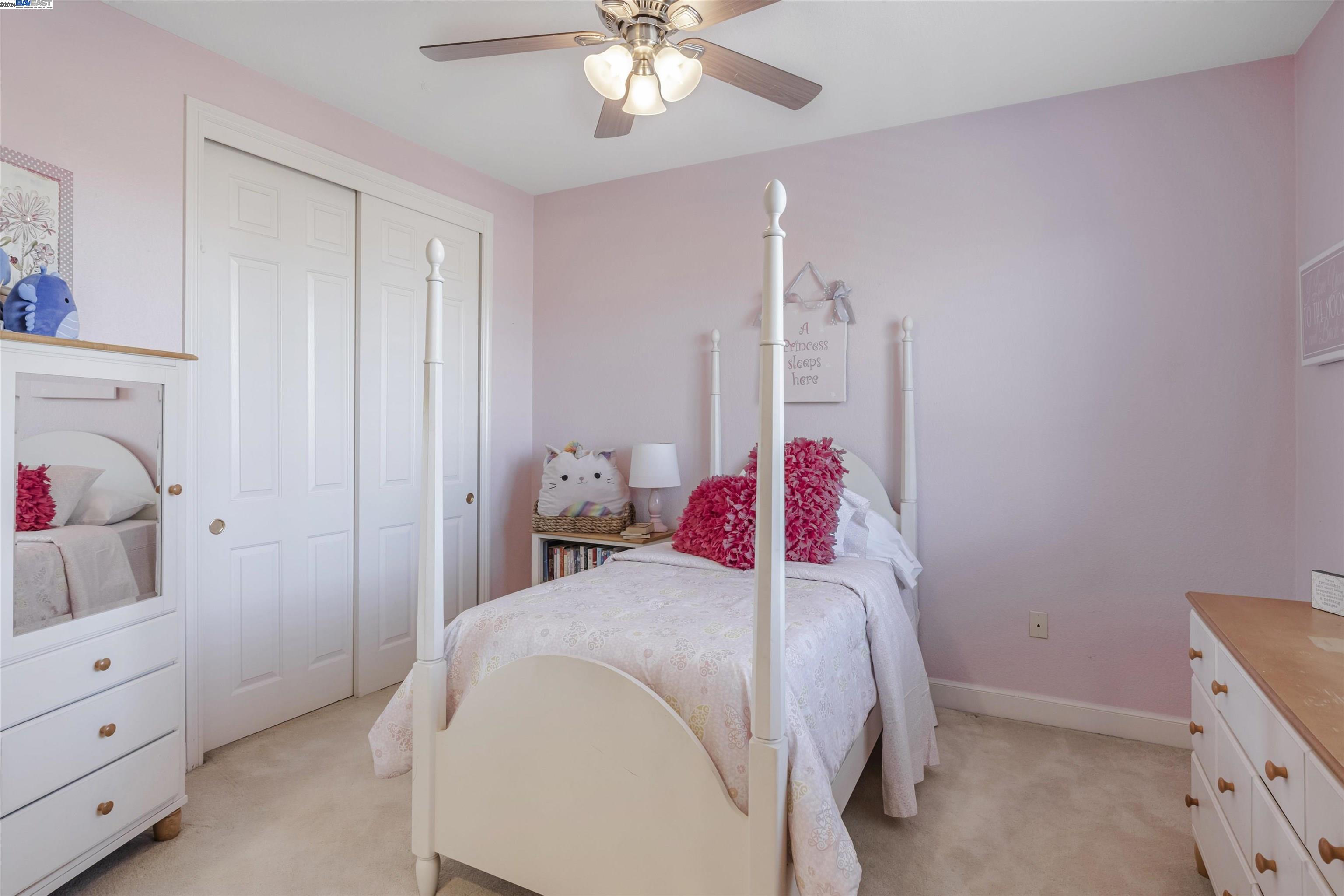 809 SUNSET CREEK LANE