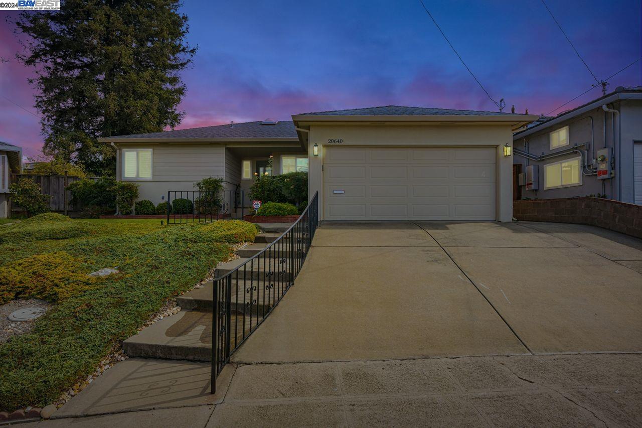 20640 Woodside Way