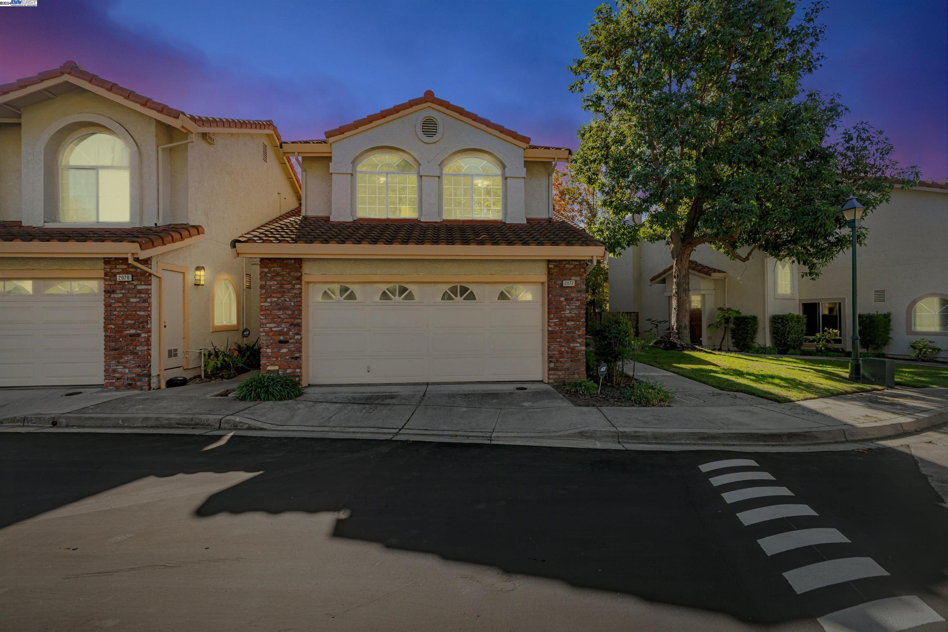 2072 Calle Mesa Alta