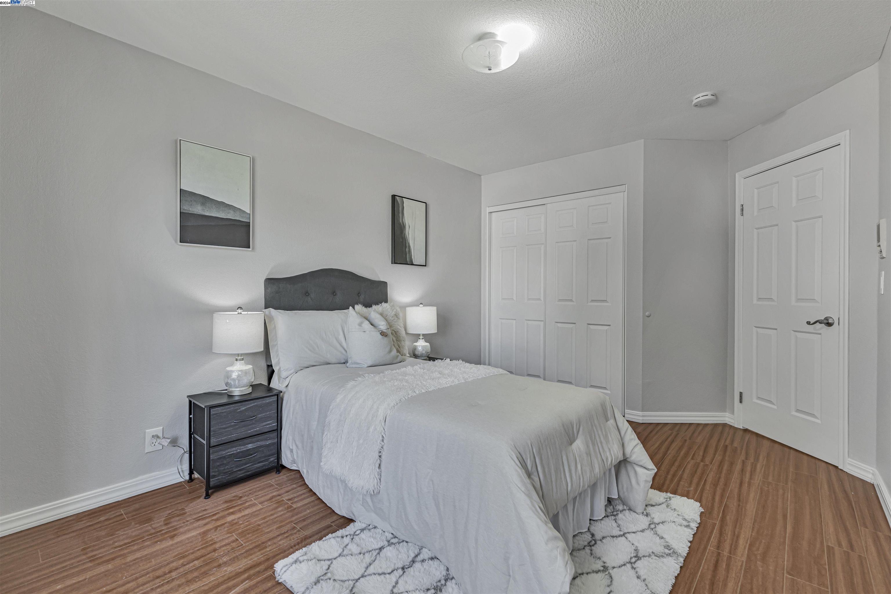 2072 Calle Mesa Alta