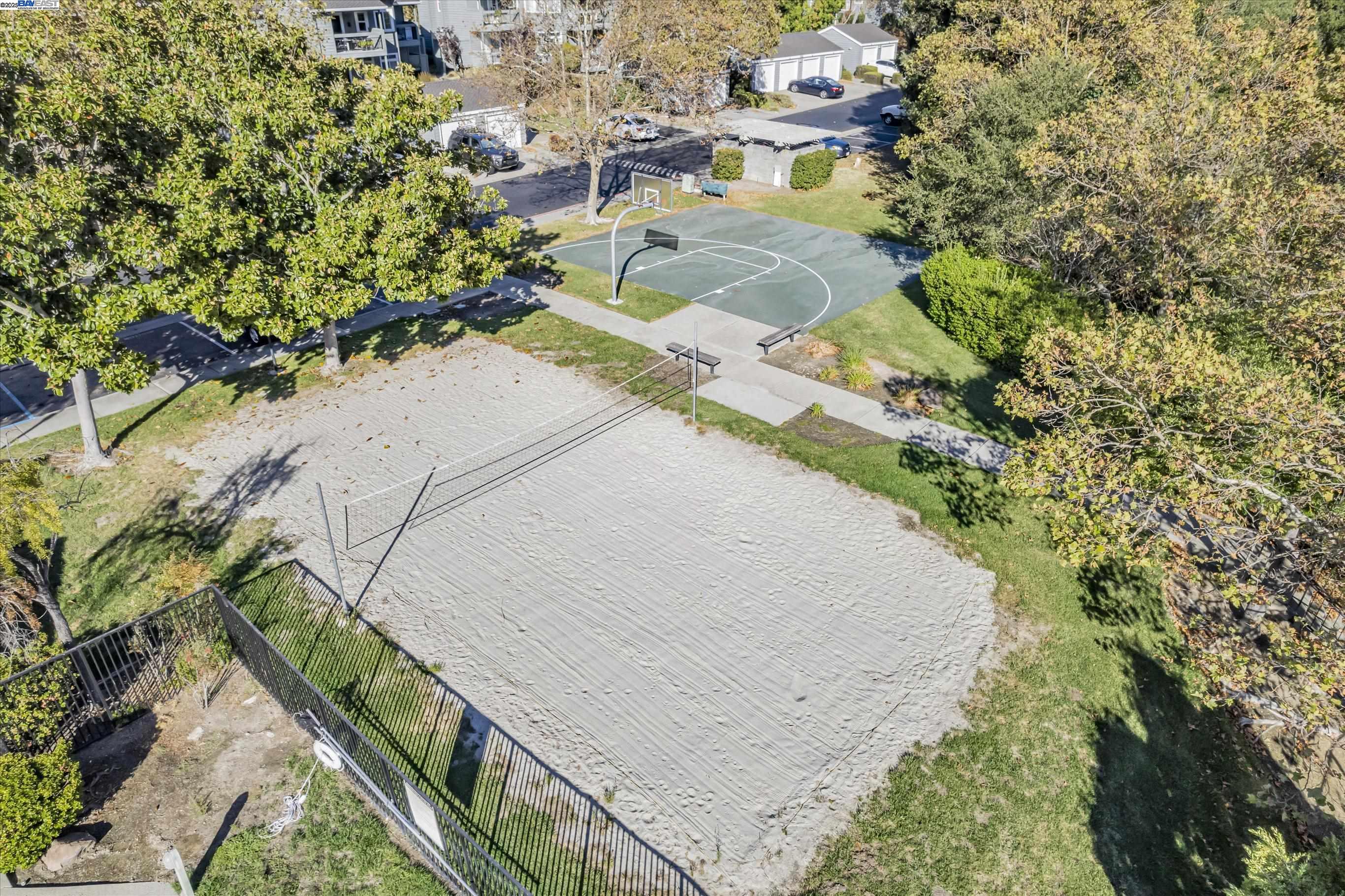 7615 Canyon Meadow Cir # H