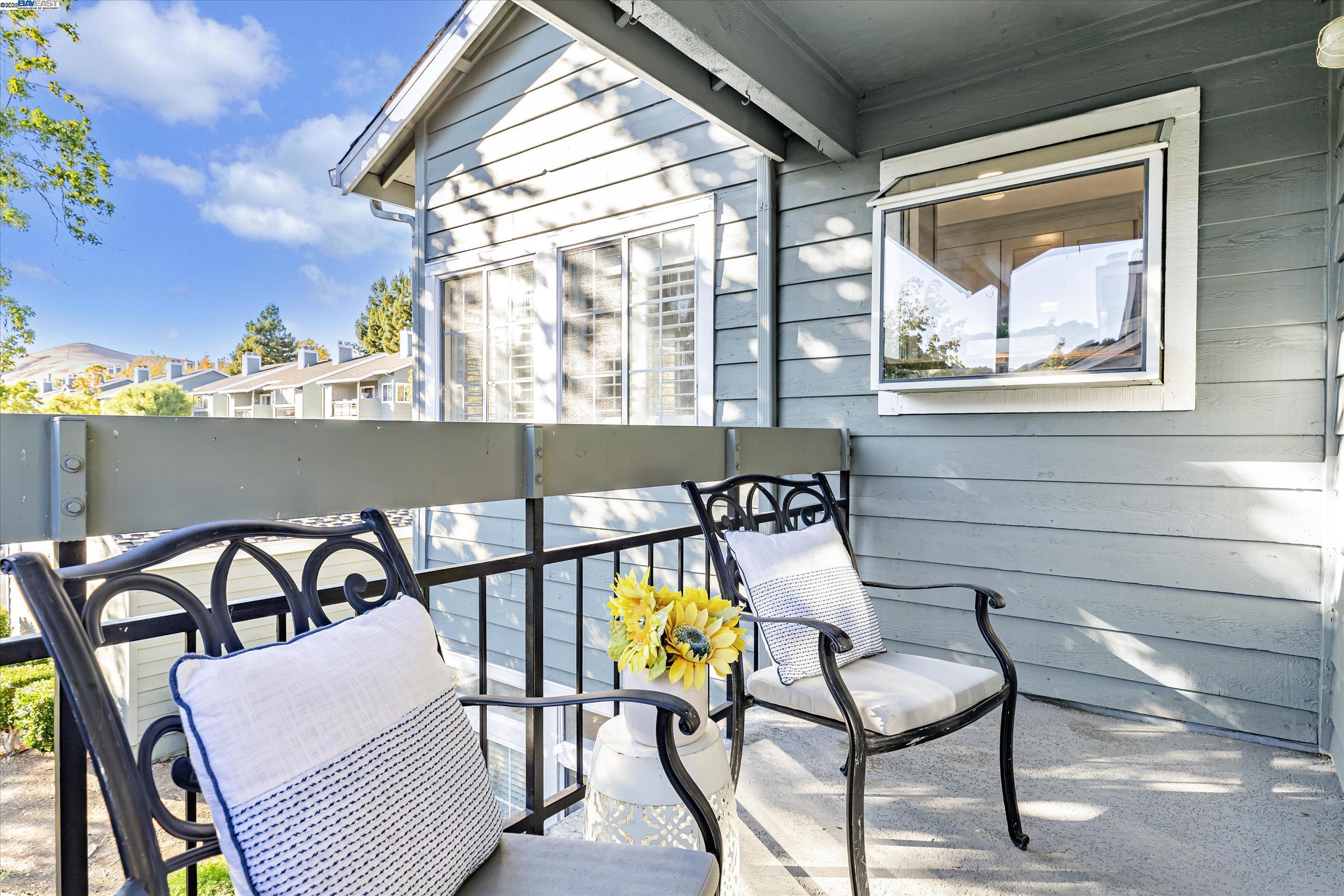 7615 Canyon Meadow Cir # H