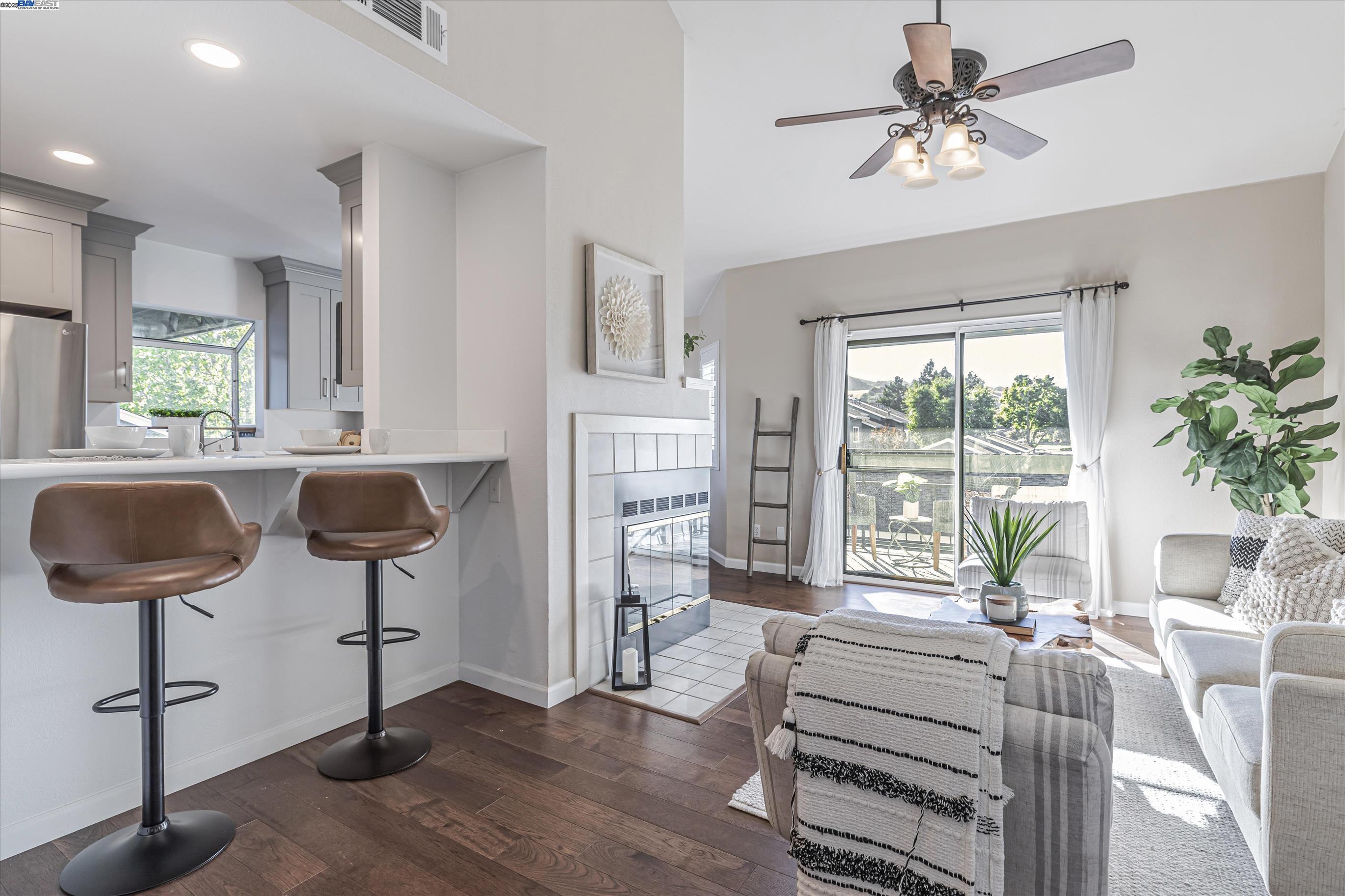 7615 Canyon Meadow Cir # H