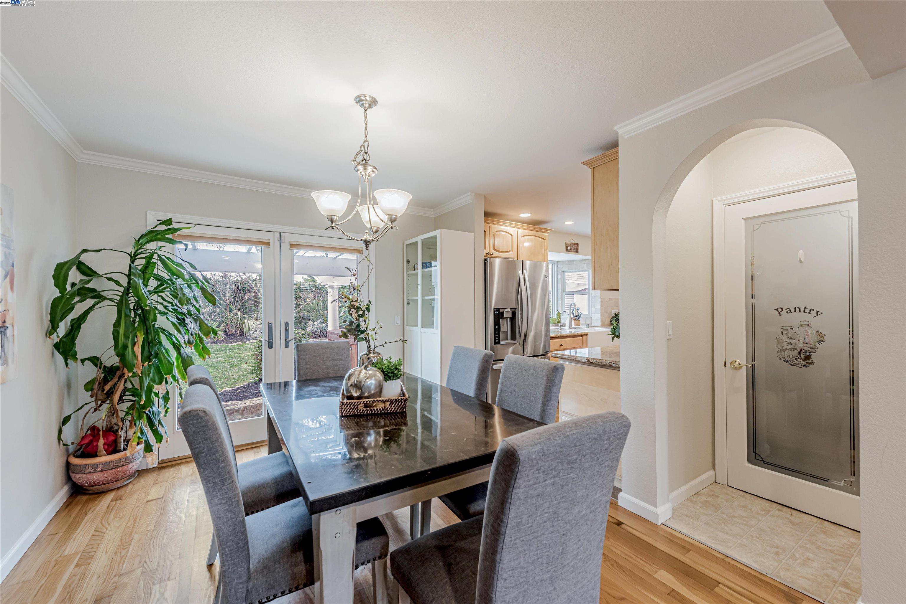 3895 Mammoth Cave Ct