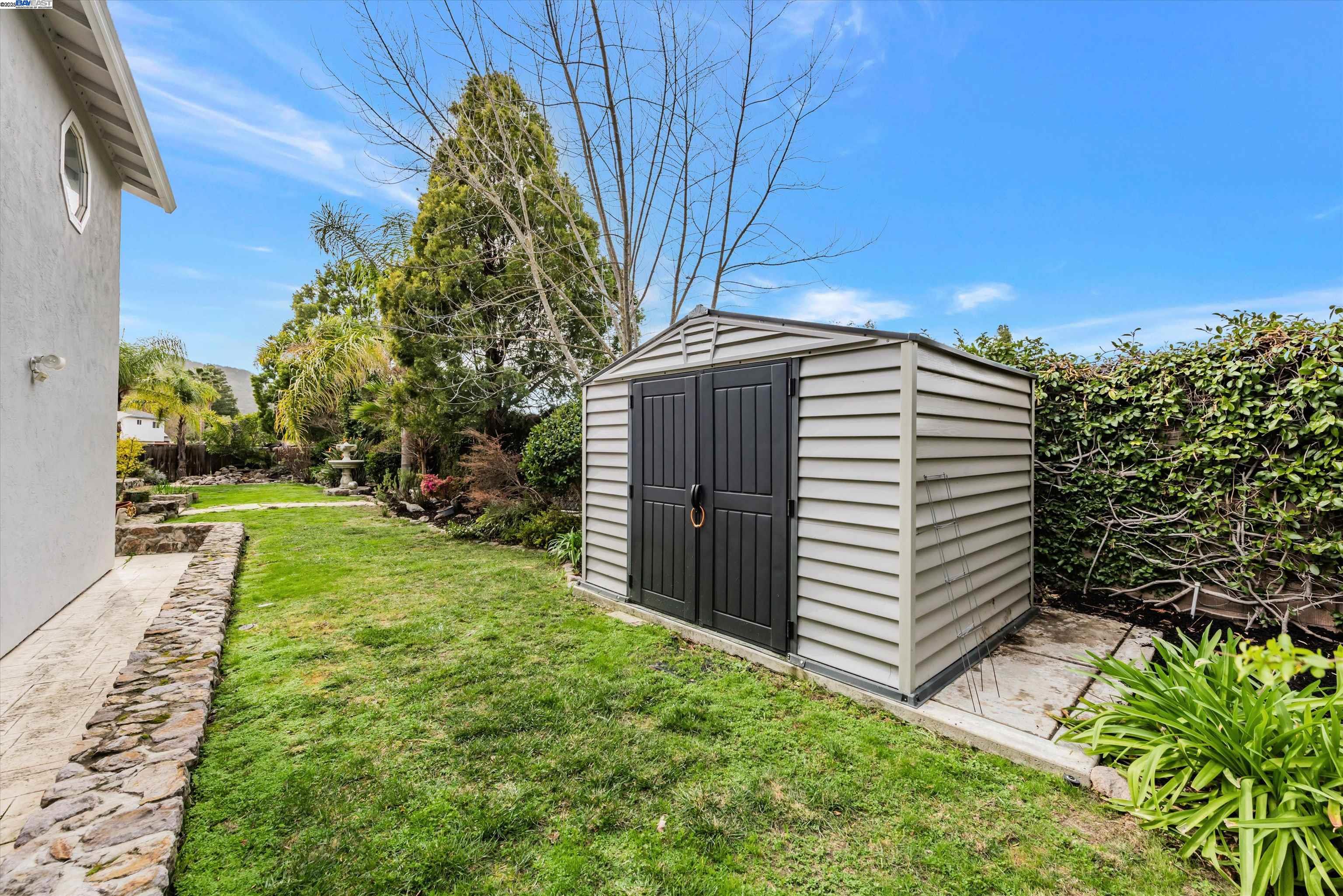 3895 Mammoth Cave Ct